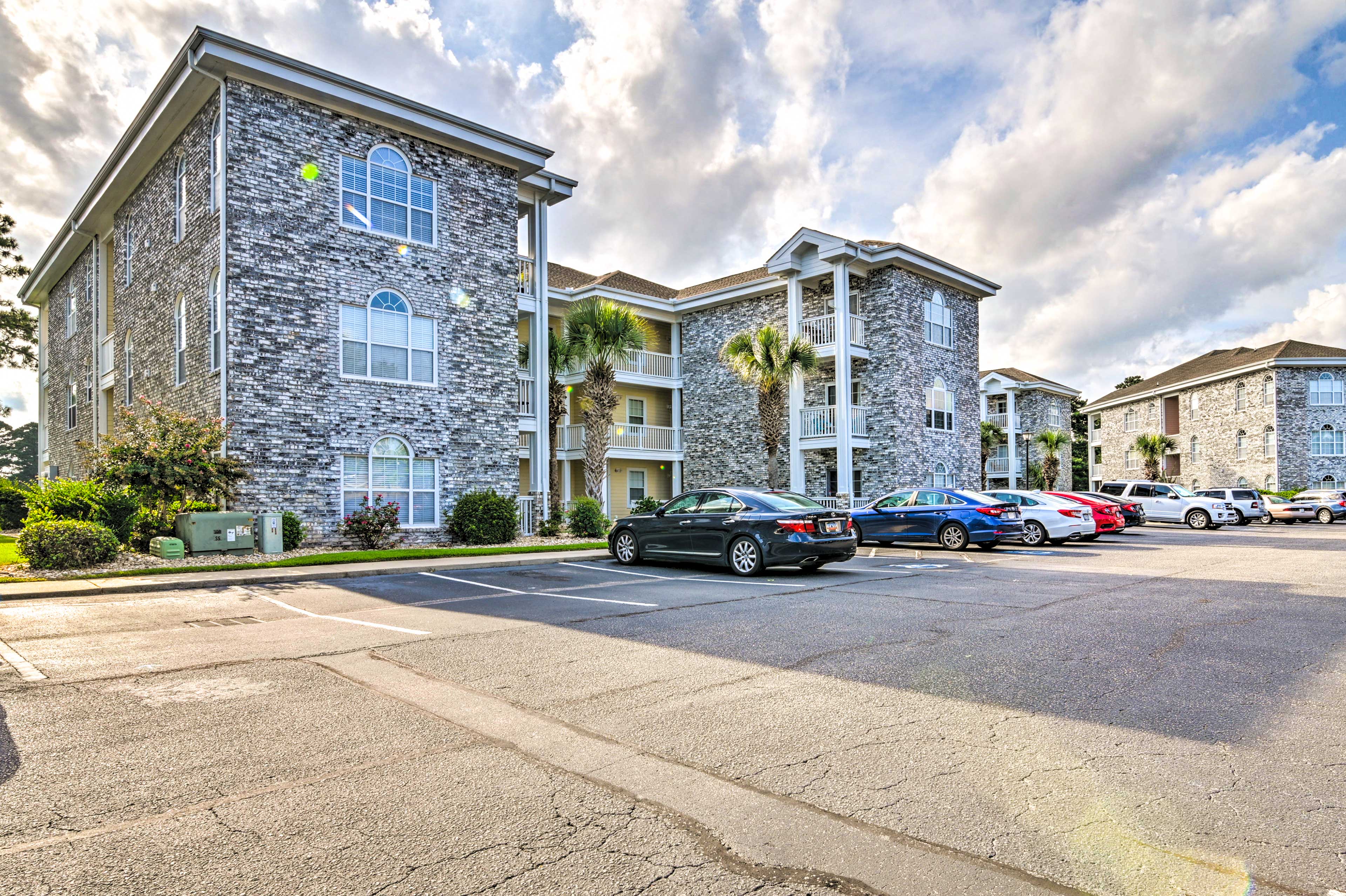 Colorful Myrtle Beach Golf Club Condo w/ Pool