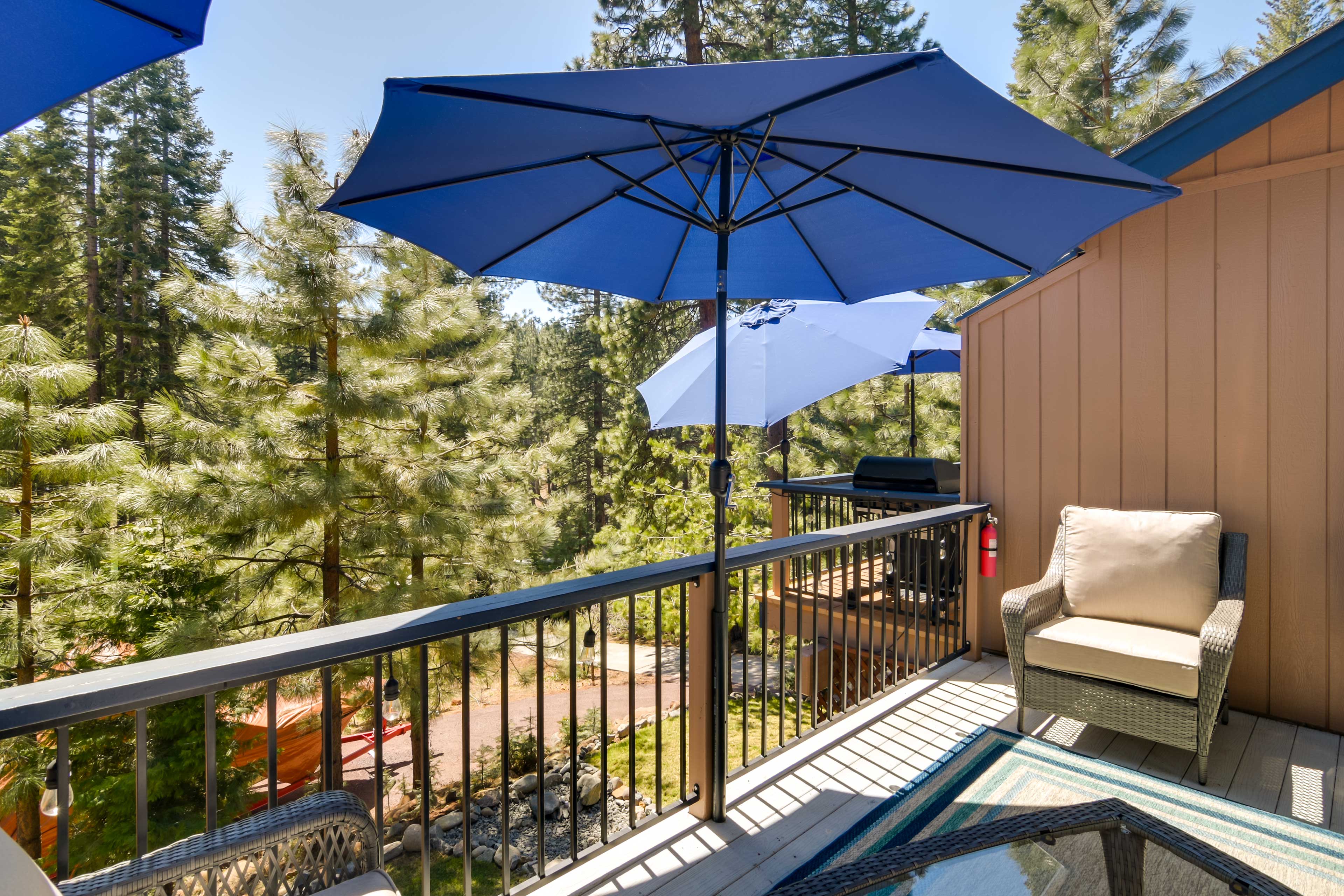 Property Image 2 - Updated Lake Almanor Retreat w/ Patio & Grill!