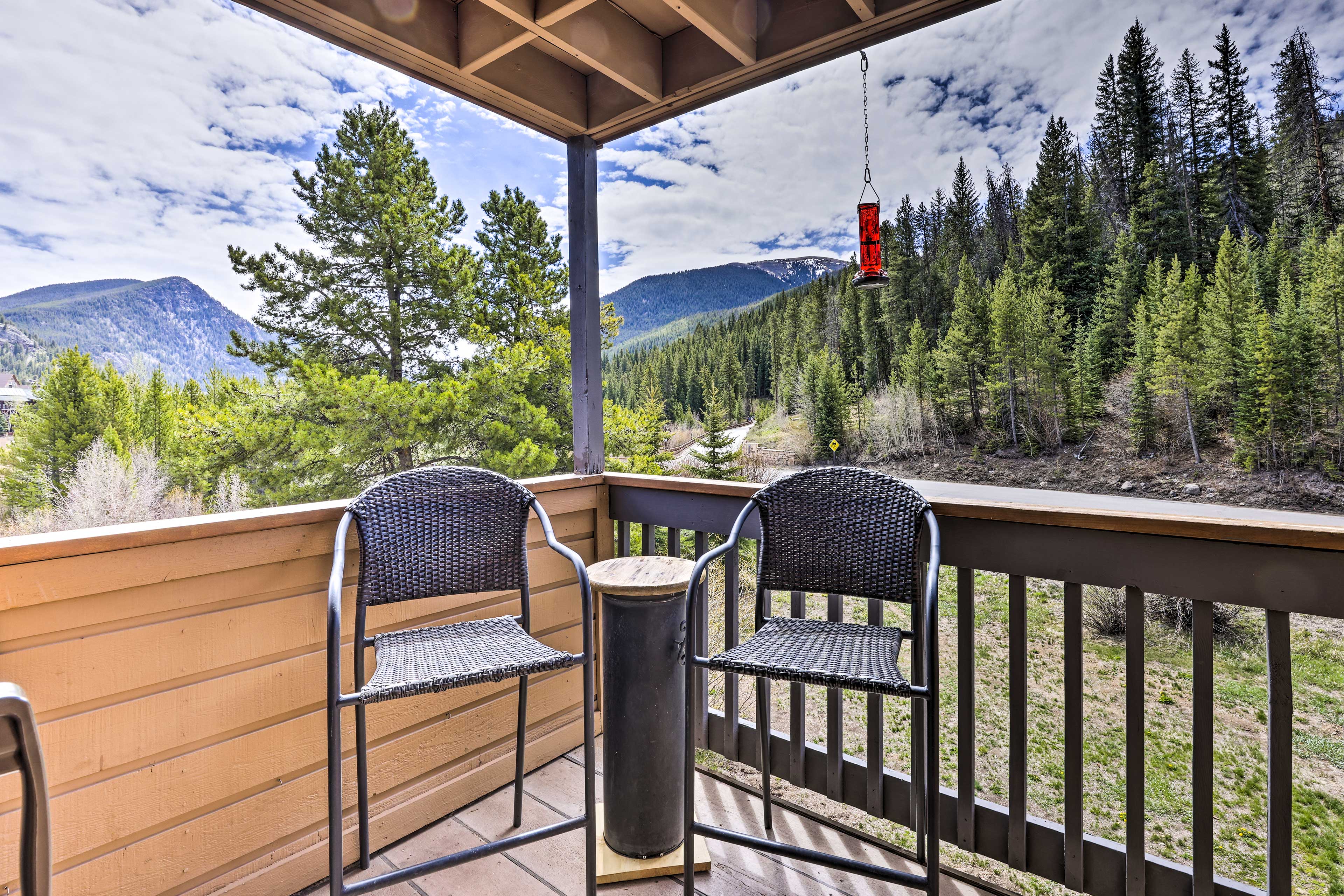 Property Image 2 - Keystone Mountain Getaway: Walk to Ski Lifts