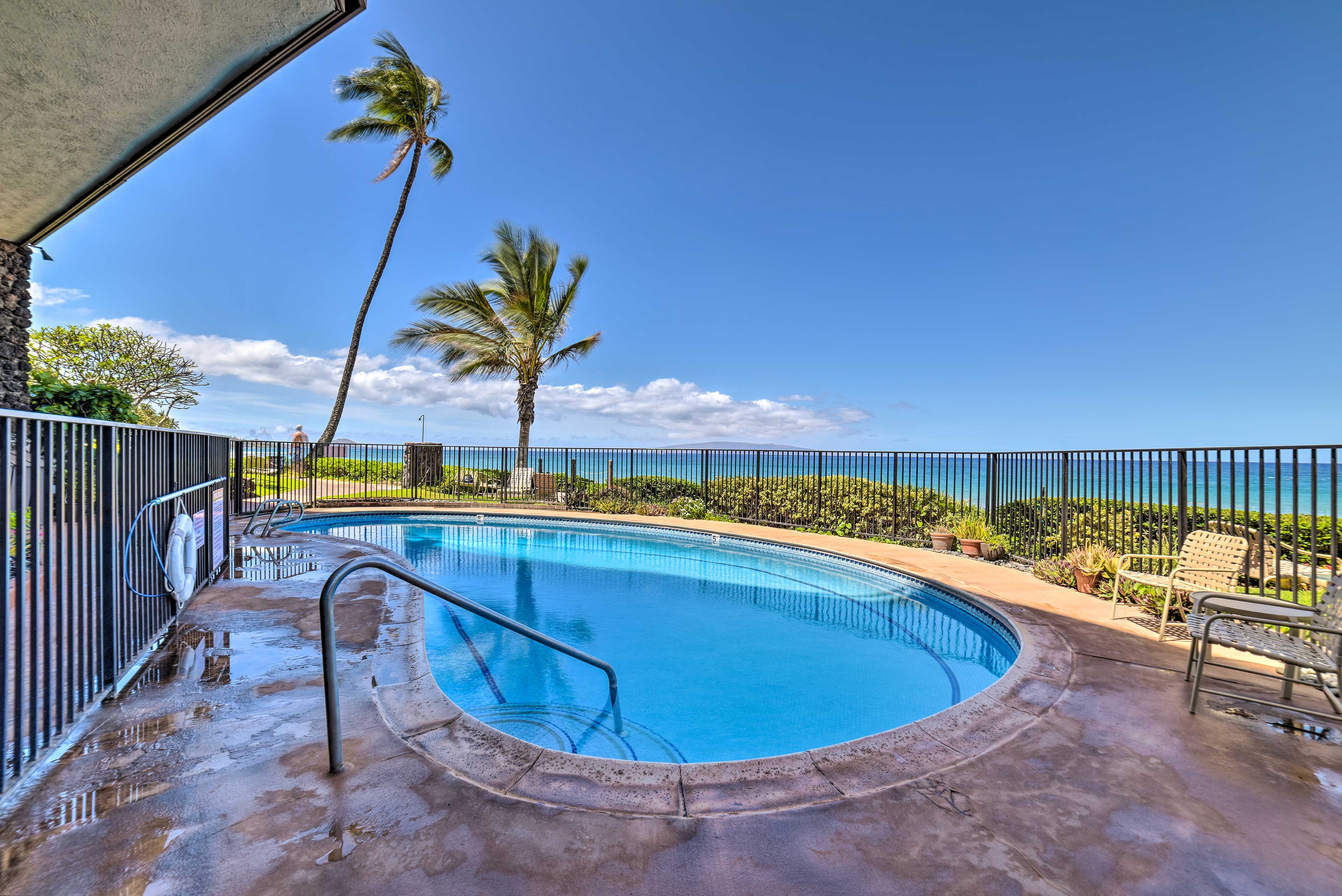 Property Image 1 - Gorgeous Oceanfront Kihei Condo w/ Balcony!