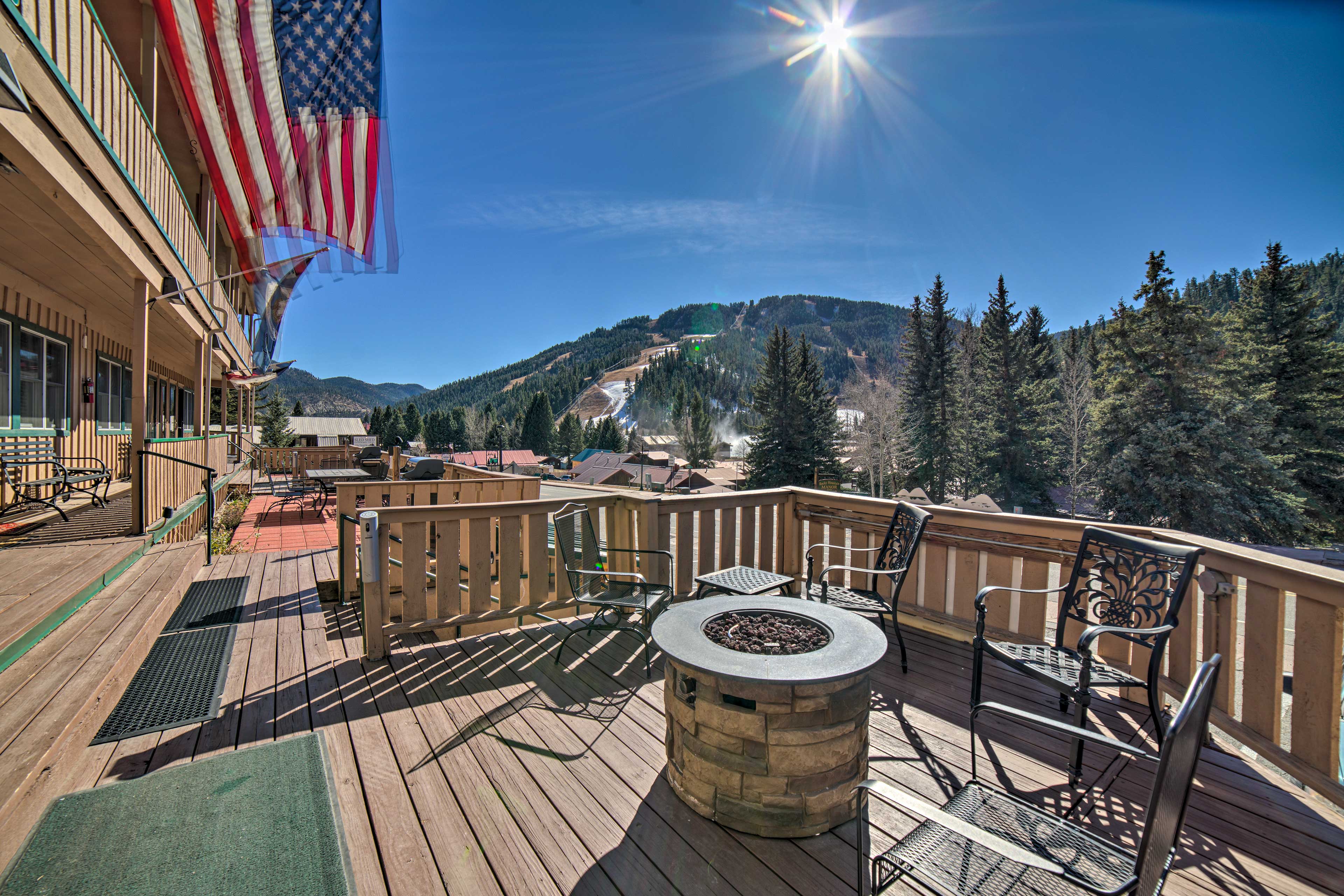 Property Image 1 - Red River Condo w/ Fire Pit: 1/2 Mi to Slopes!