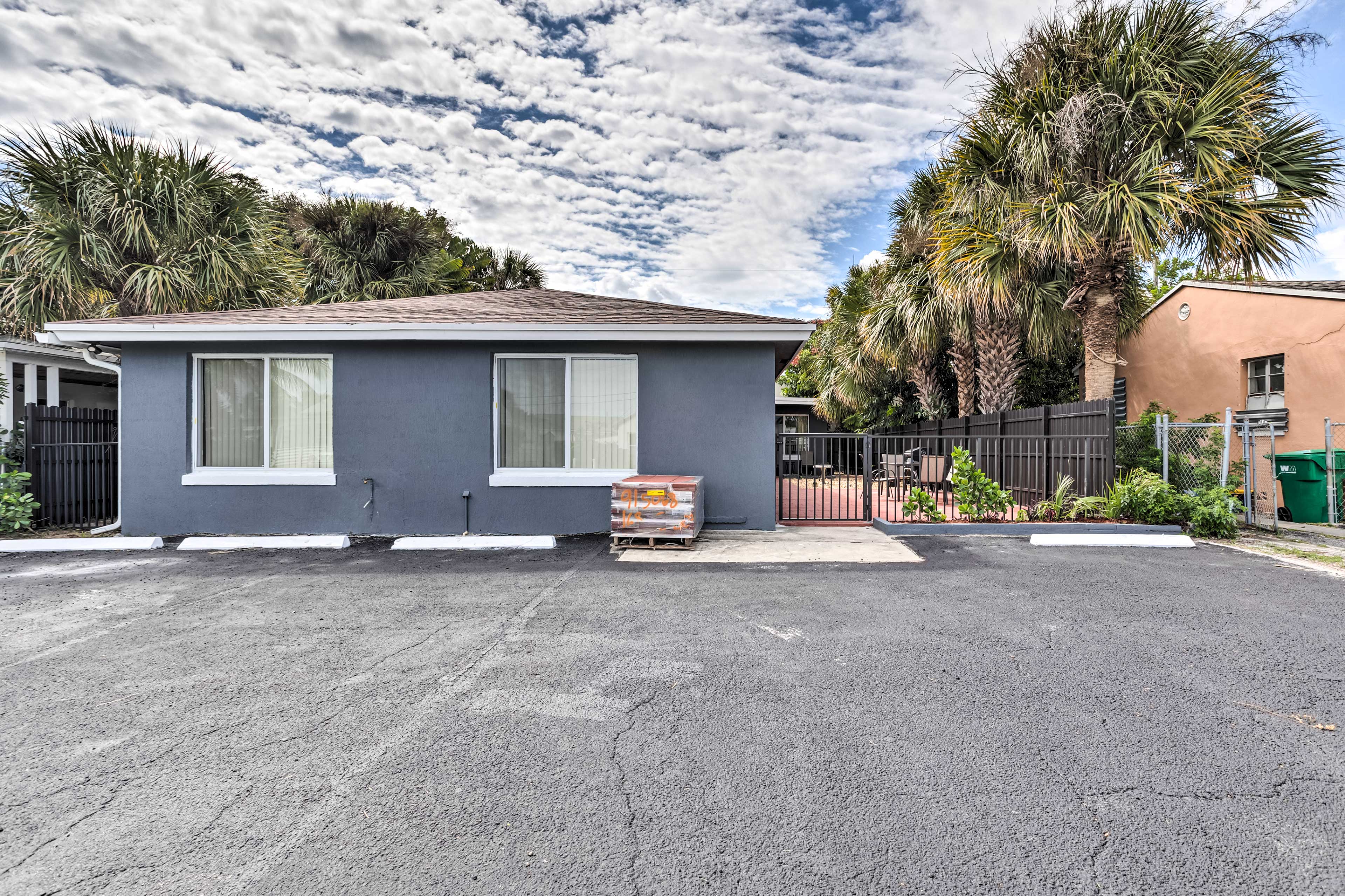 Ideally Located West Palm Beach Apartment!