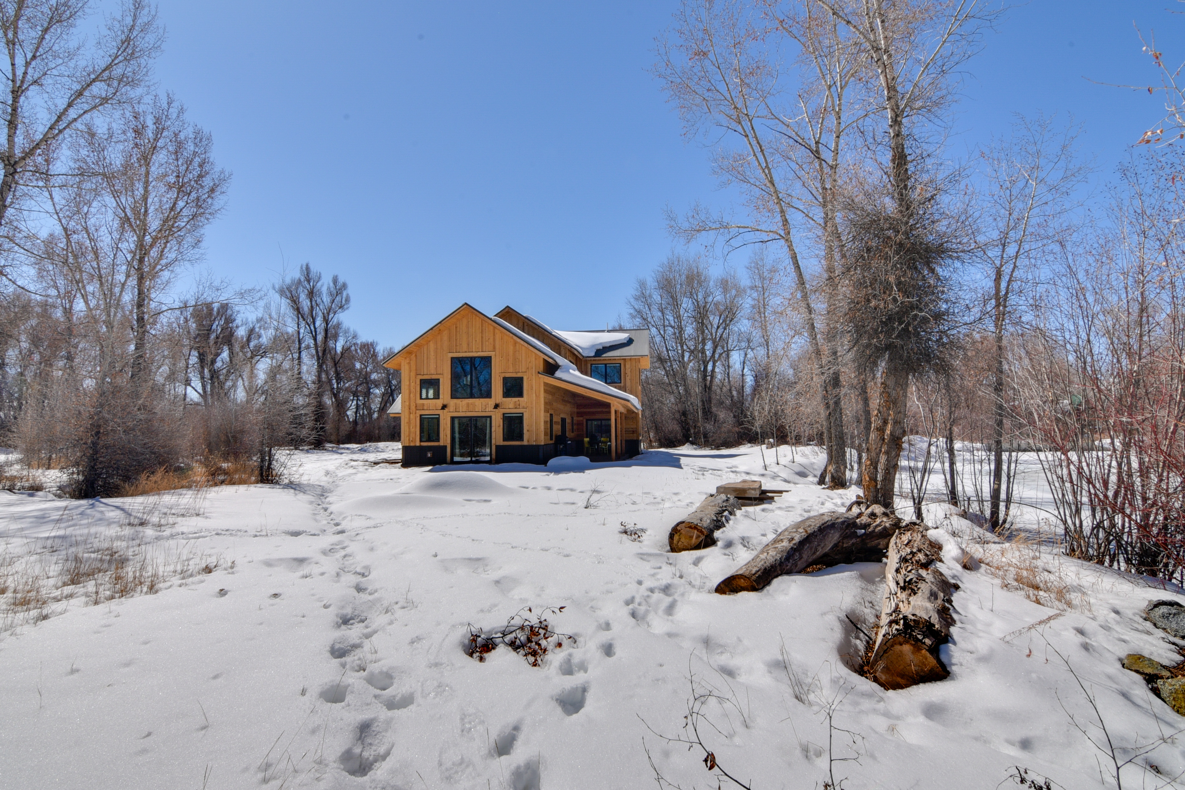 Property Image 1 - Riverfront Home w/ BBQ: 2 Mi to Downtown Gunnison!