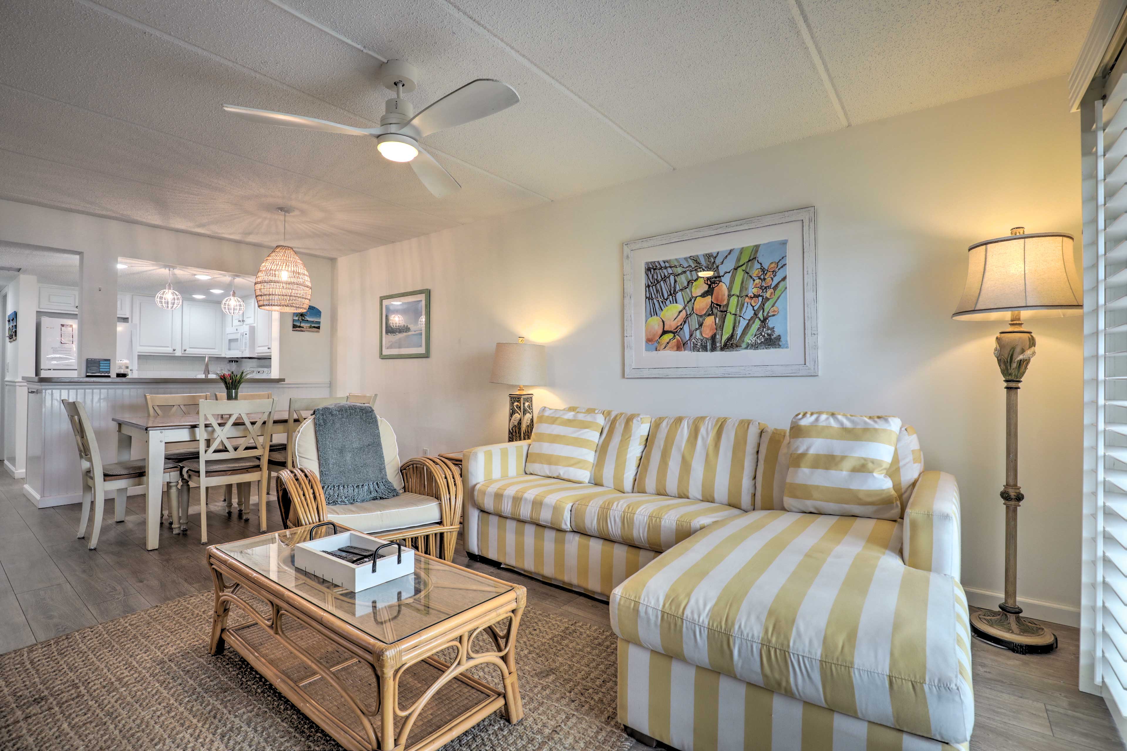 Property Image 1 - Colorful Oceanside Condo w/ Beach Access!