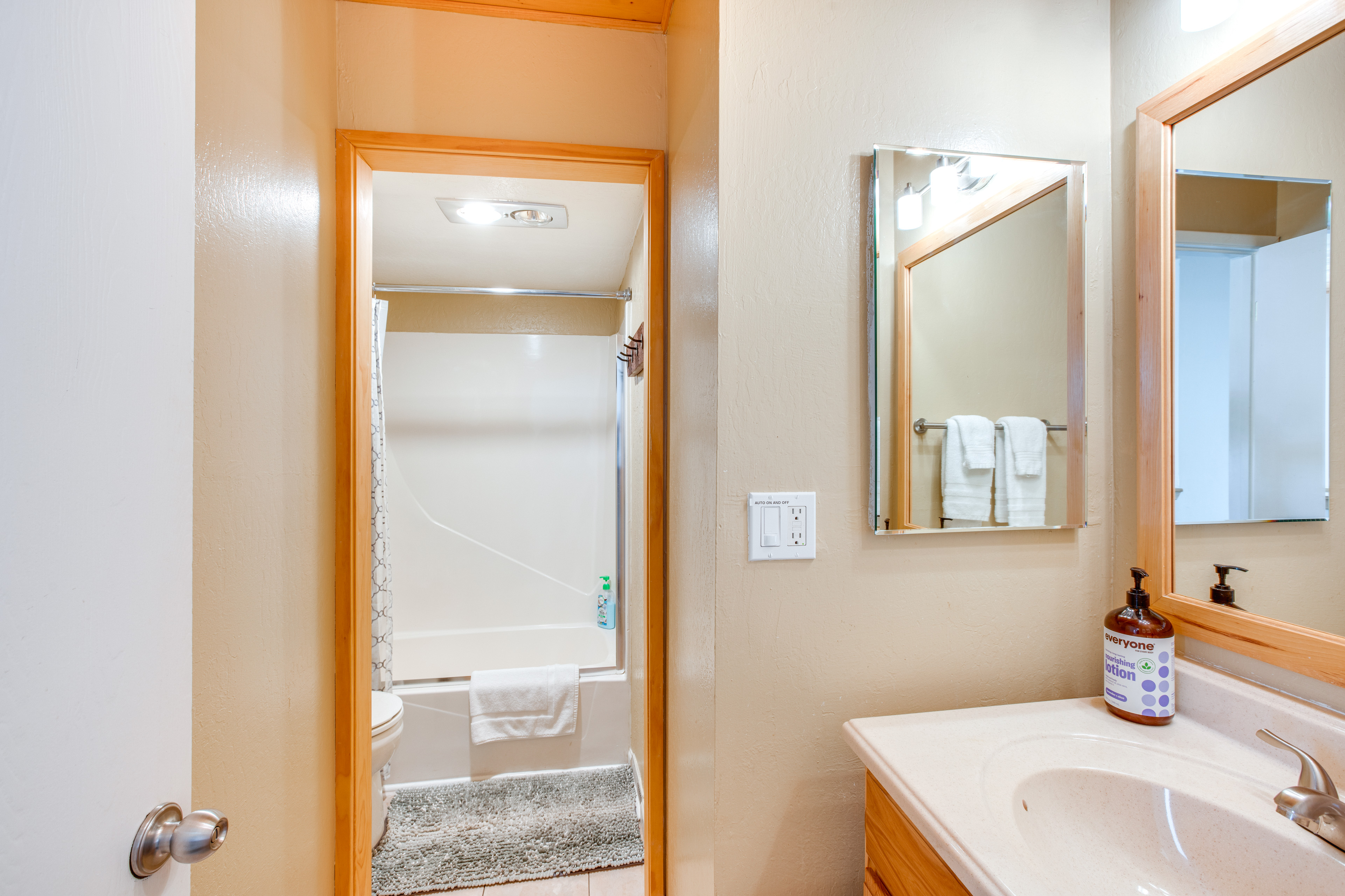 2 Mi to Heavenly Mtn Resort: Retreat w/ Sauna!