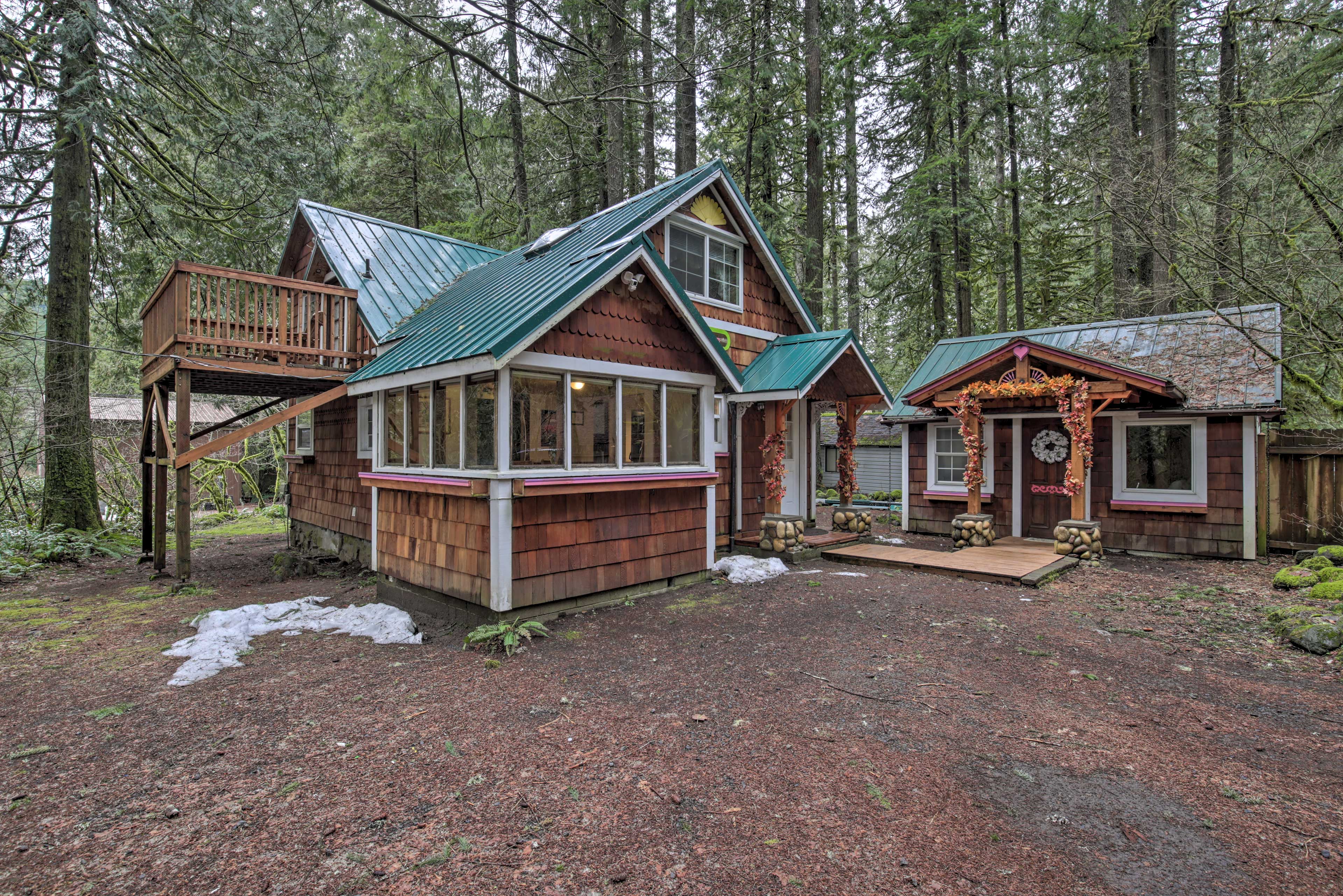 Property Image 1 - ‘The Sundance’ Cottage w/ Patio - Near Mt Hood!