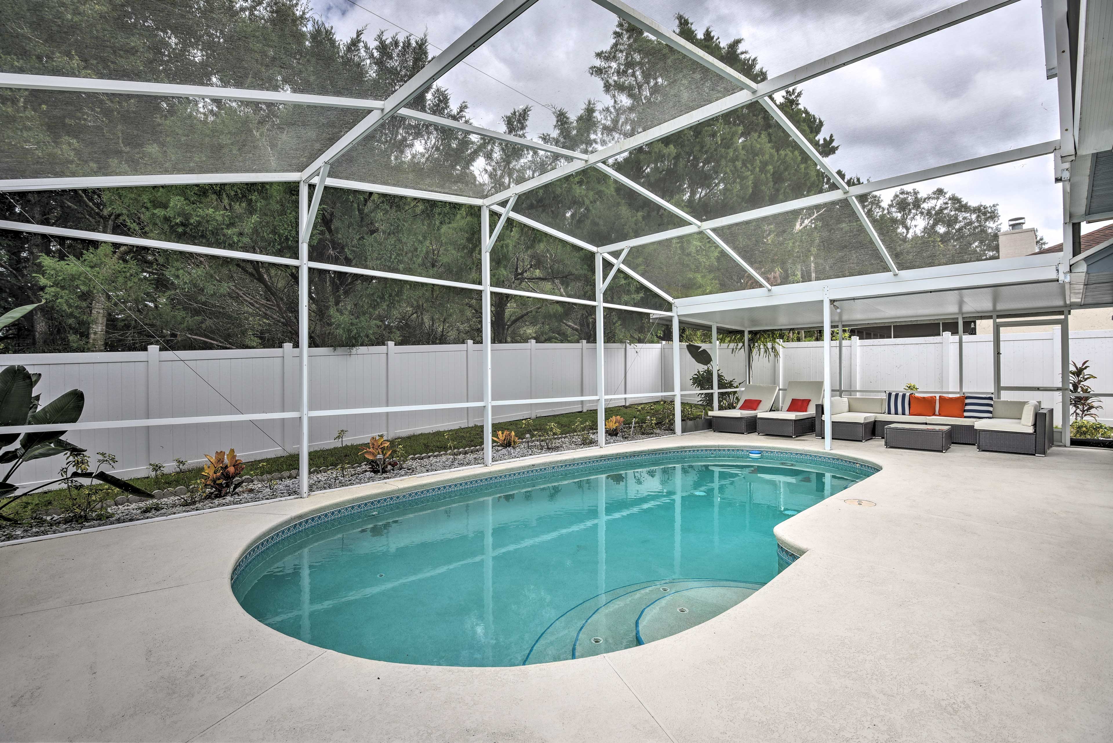 Apopka Single-Story Home w/ Private Lanai + Pool!