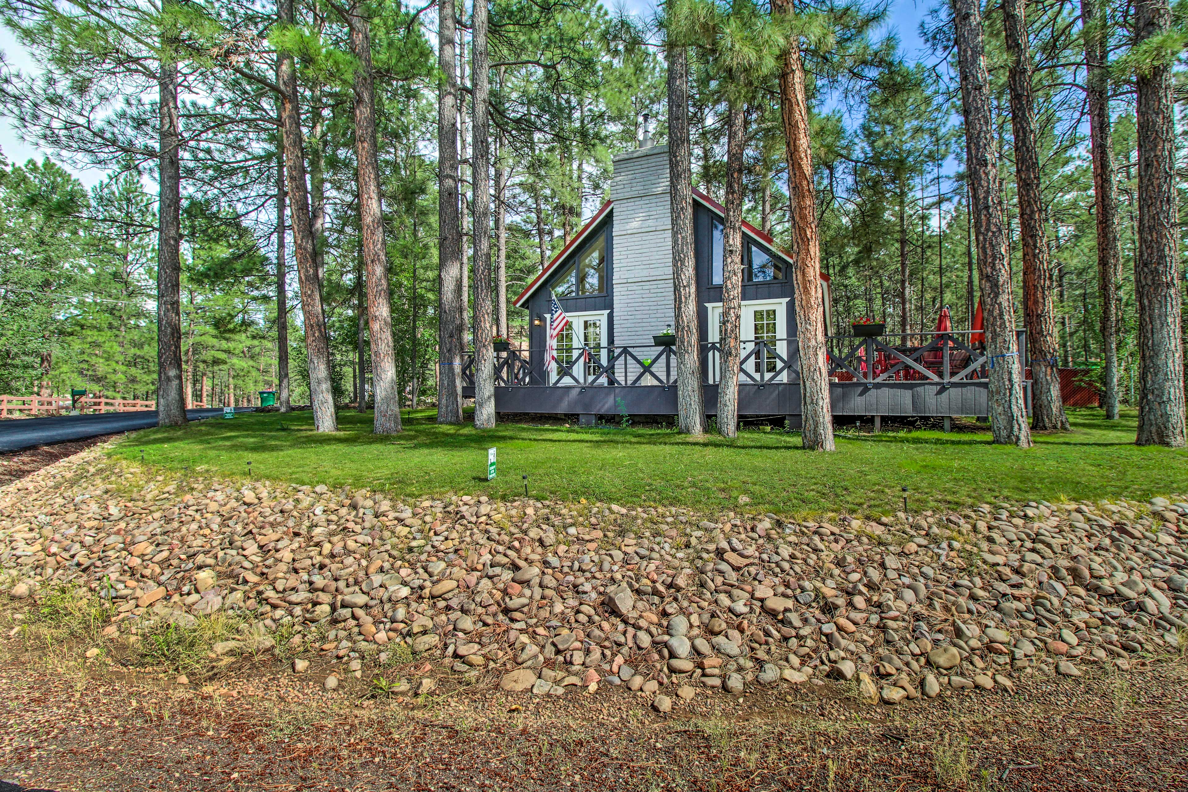 Property Image 2 - Show Low Cabin w/ Grill ~ 2 Mi to Fool Hollow Lake