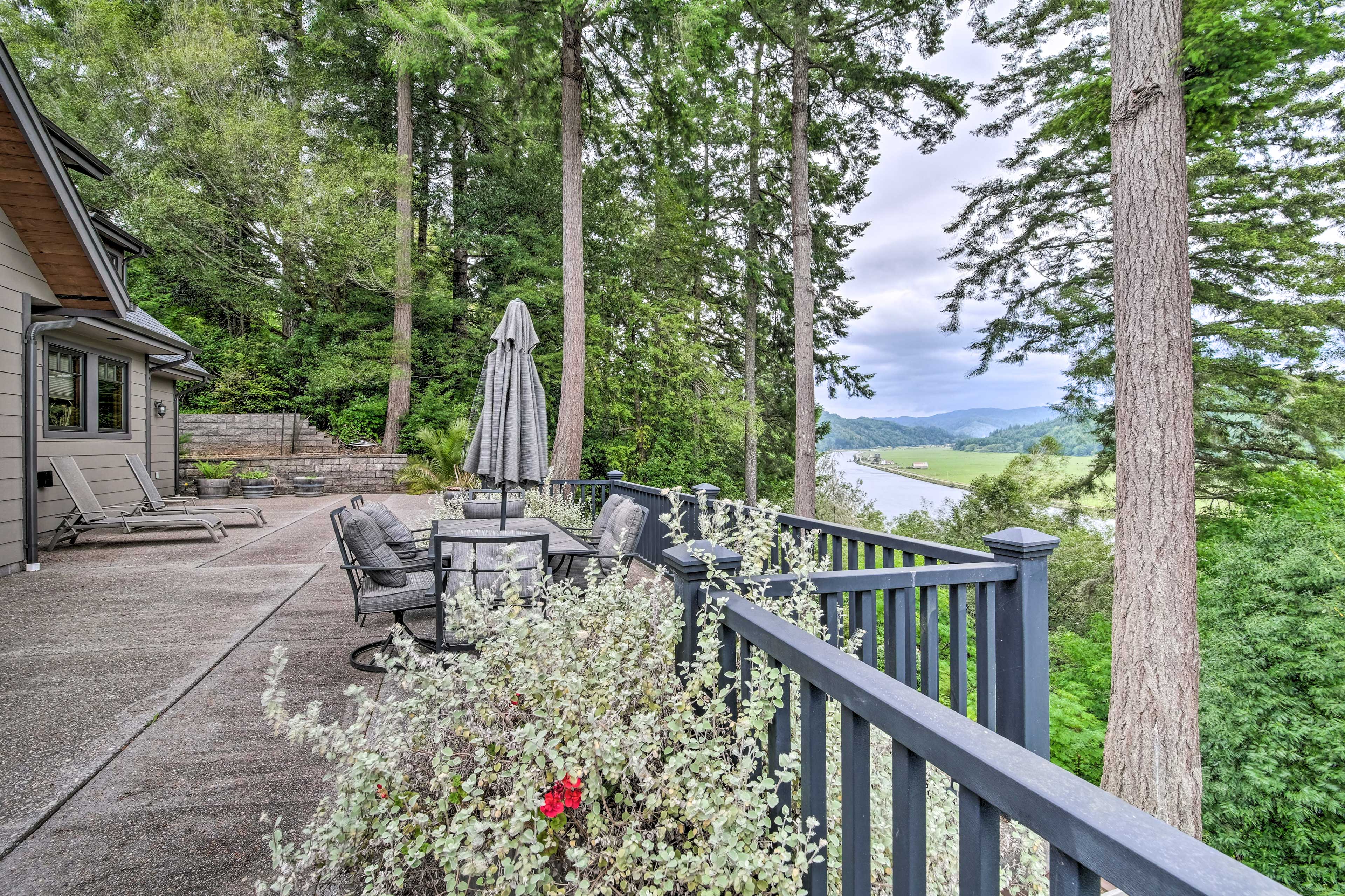 Property Image 2 - Luxe Coos Bay Escape w/ Patio + River Views!