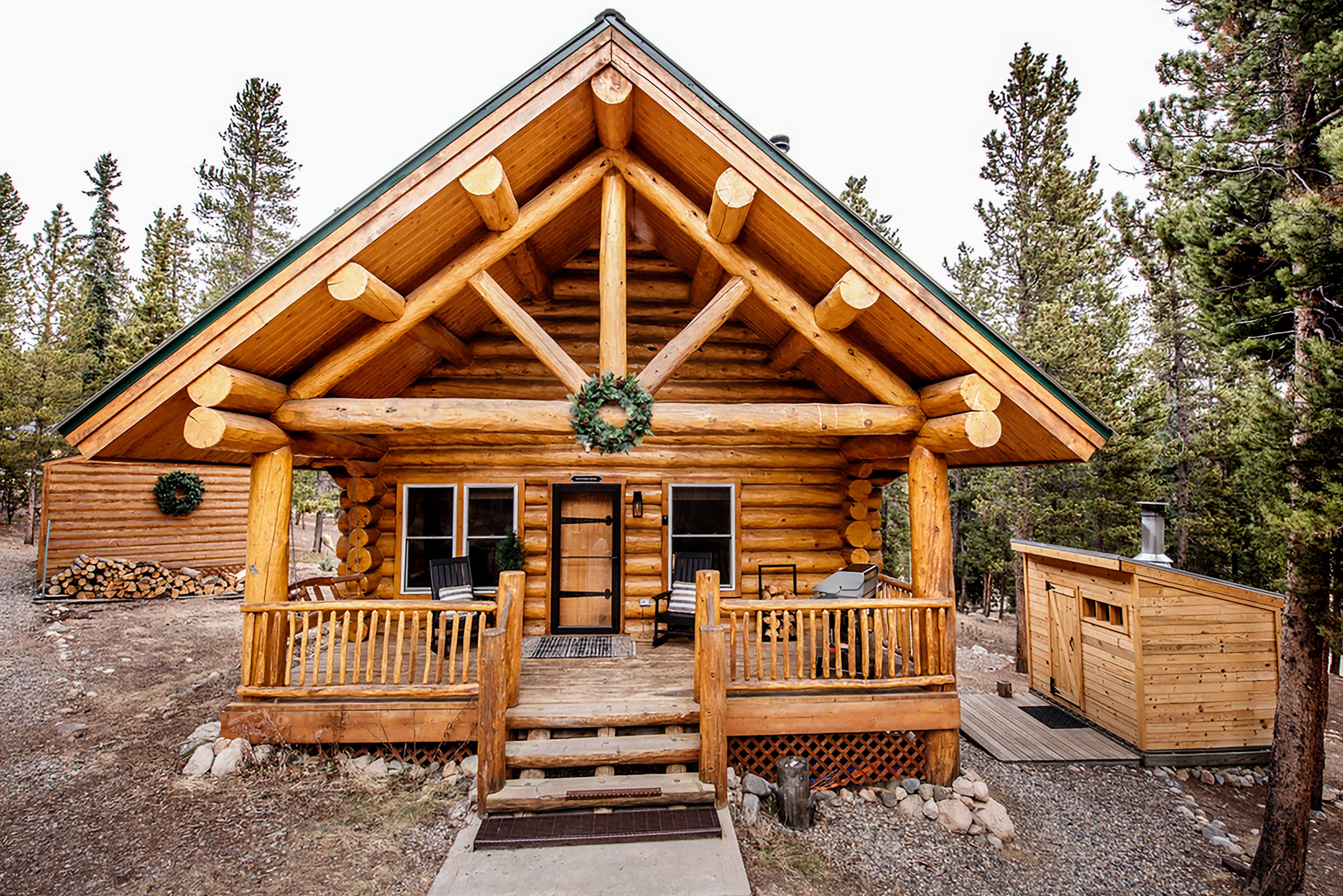 Remodeled Fairplay Log Cabin w/ Wood-Burning Sauna