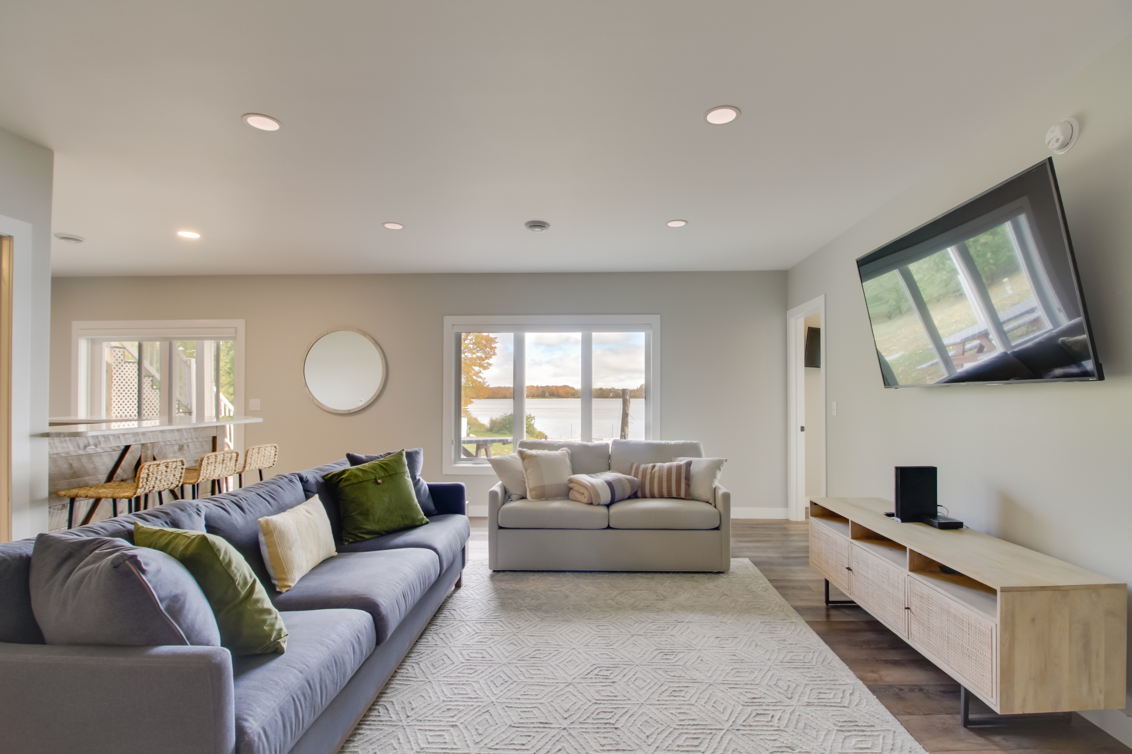 Pearl Lake Retreat w/ Dock & Stunning Views!