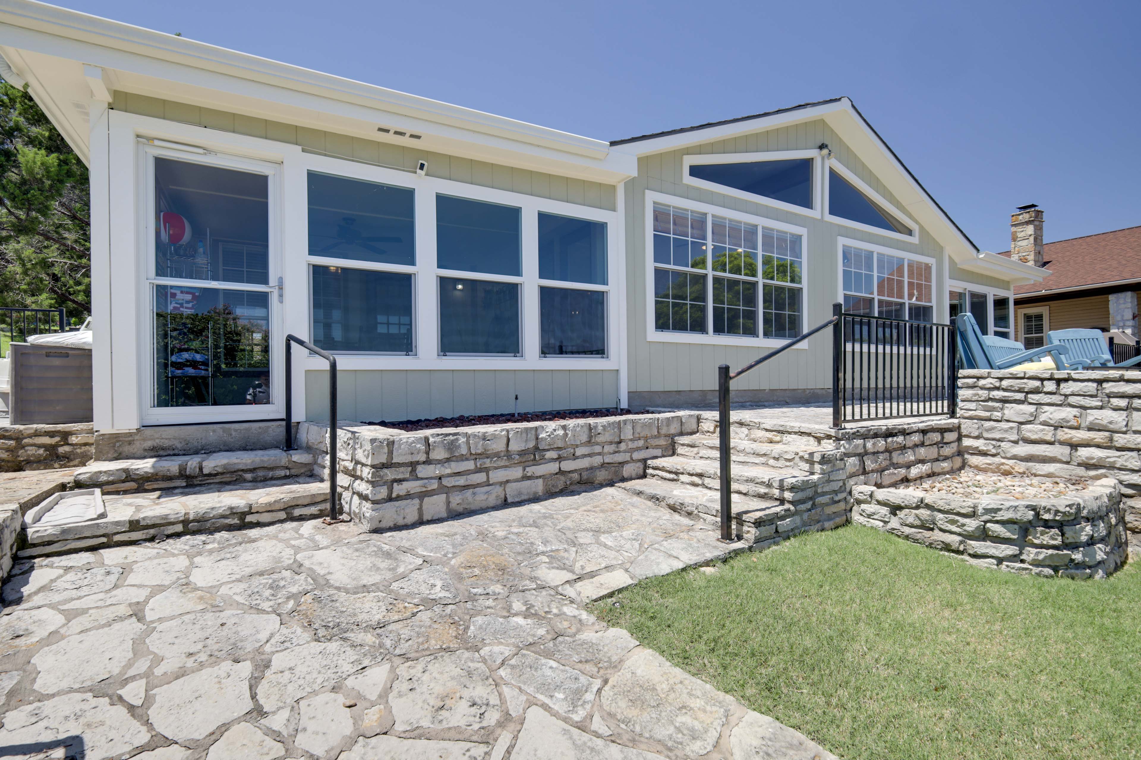 Waterfront Home on Private Lake Granbury Cove