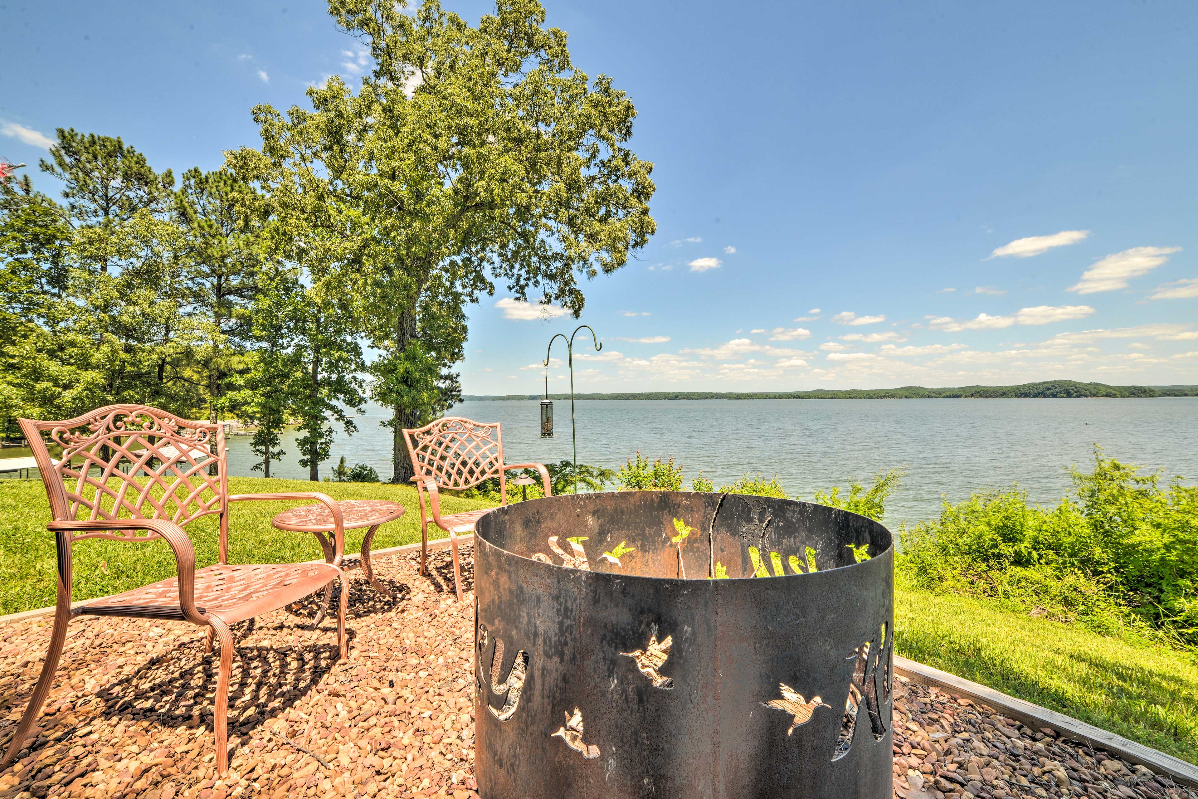 3,000 Sq Ft A-Frame Home on Kentucky Lake w/ Dock!