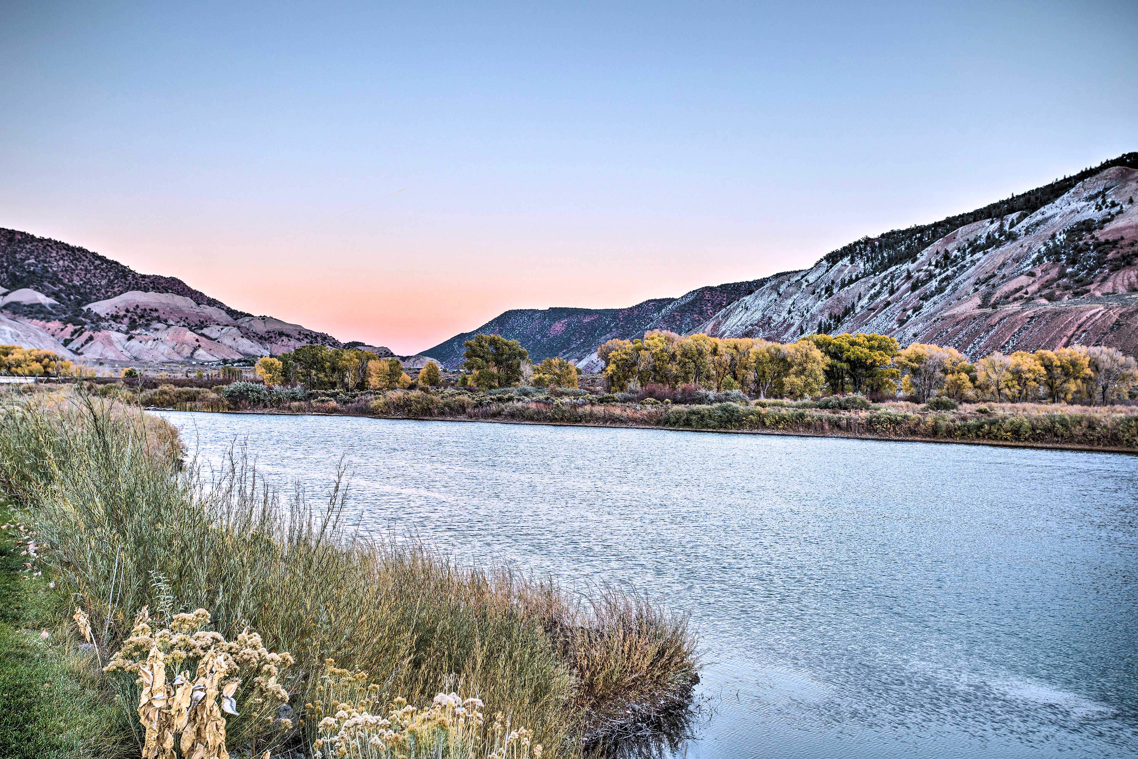 Magnificent Gypsum Retreat on the Colorado River!