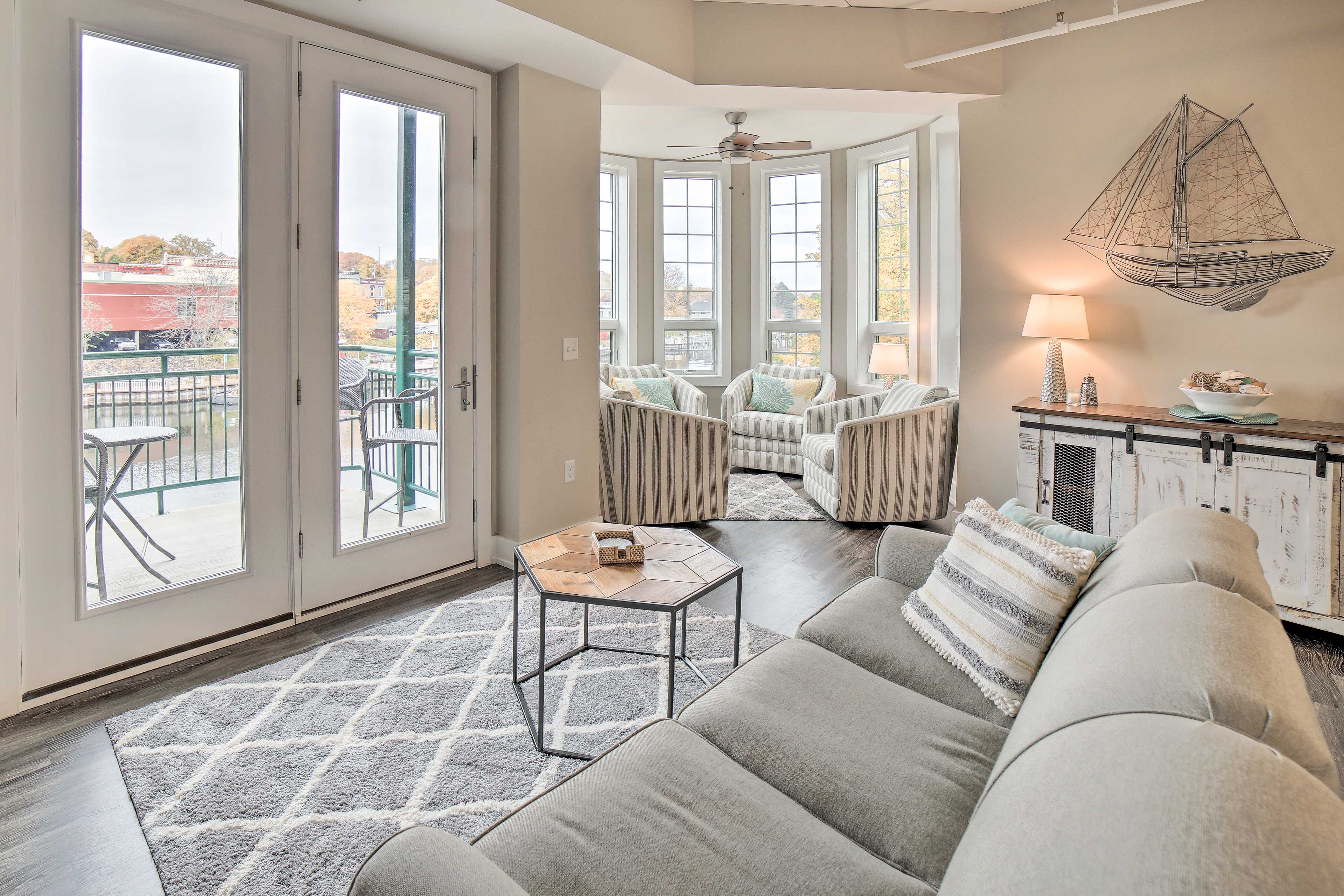 Luxe Manistee Condo w/ Balcony & River Views!