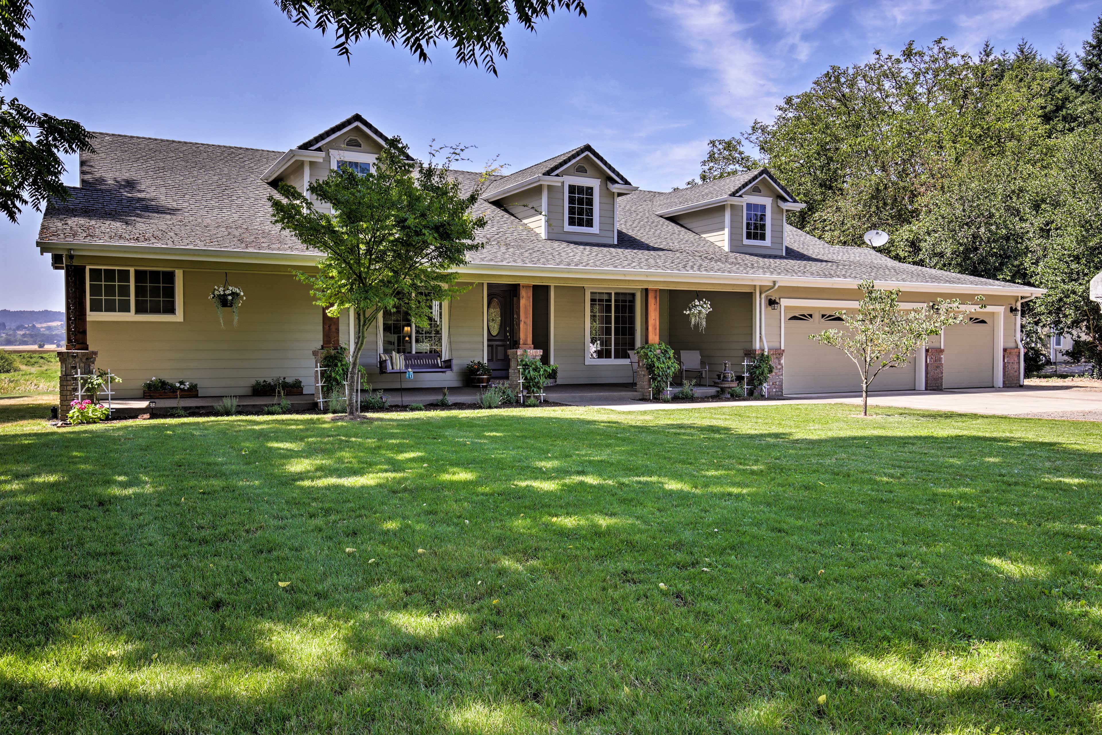 Property Image 1 - McMinnville Wine Country Home w/ Hot Tub + Deck