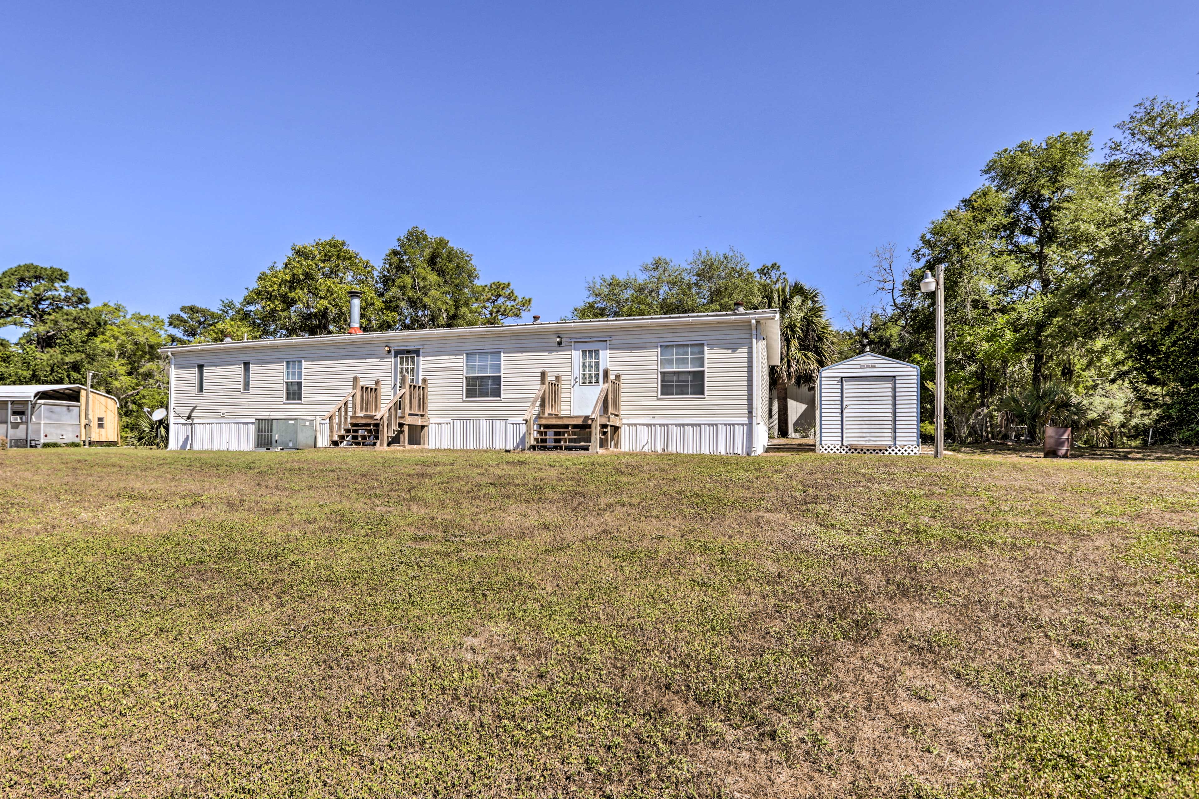 Property Image 2 - Steinhatchee Home w/ Boat Parking: 1 Mi to Marina