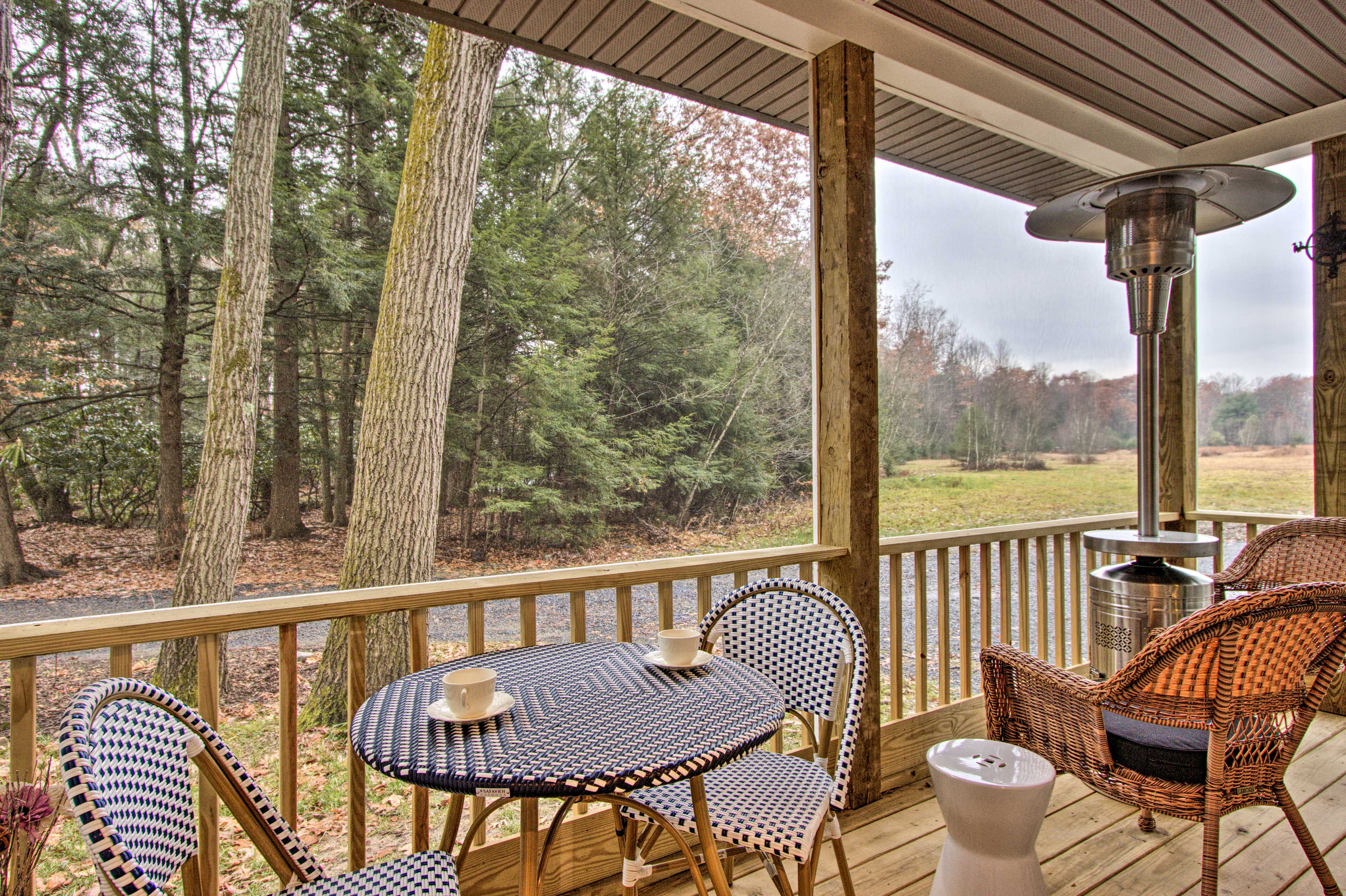 Property Image 2 - Creekside ’Lincoln Lodge’ in the Pocono Mtns!