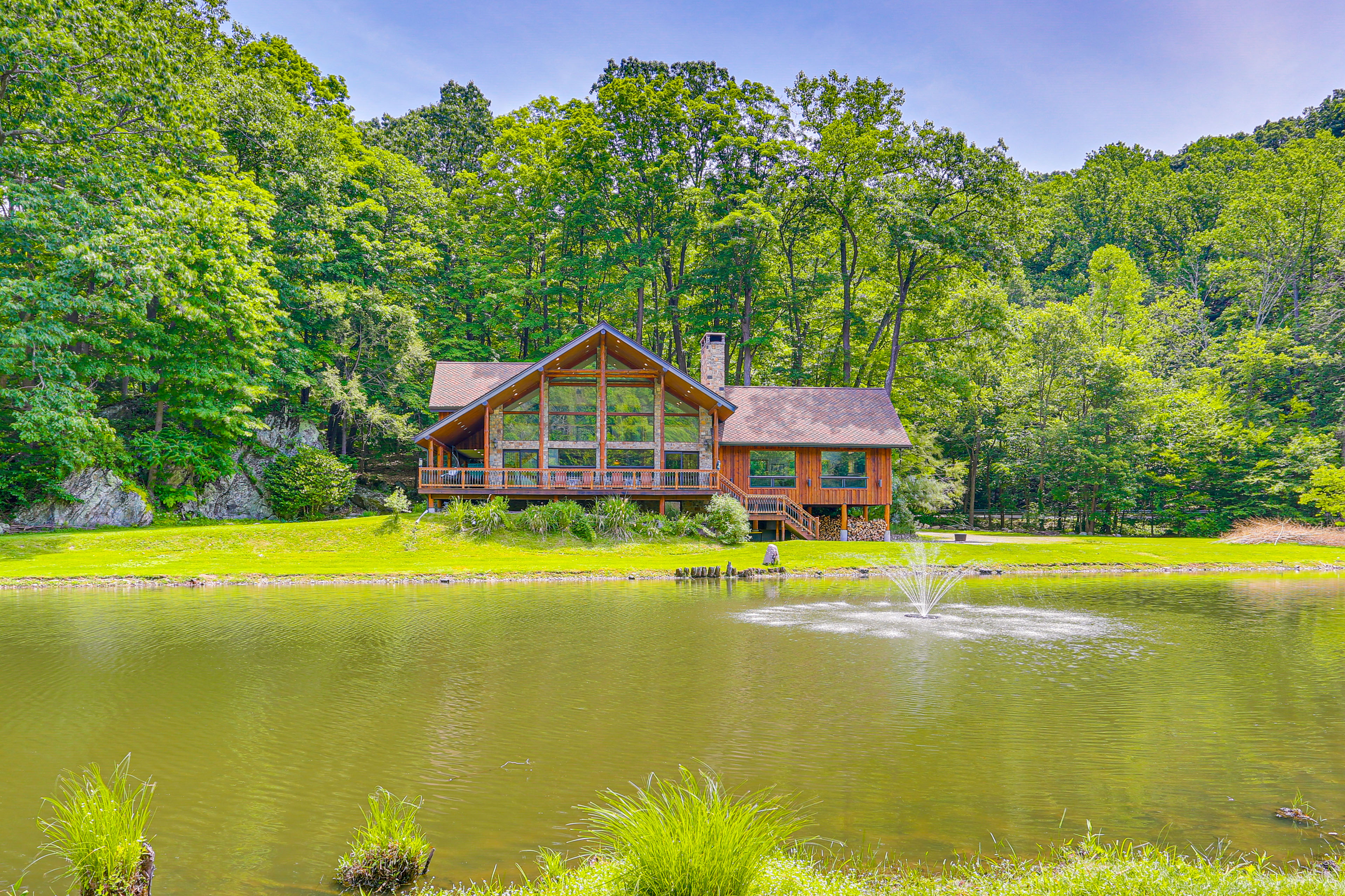 Property Image 1 - Secluded Cabin w/ Boats < 6 Mi to Jenny Jump!