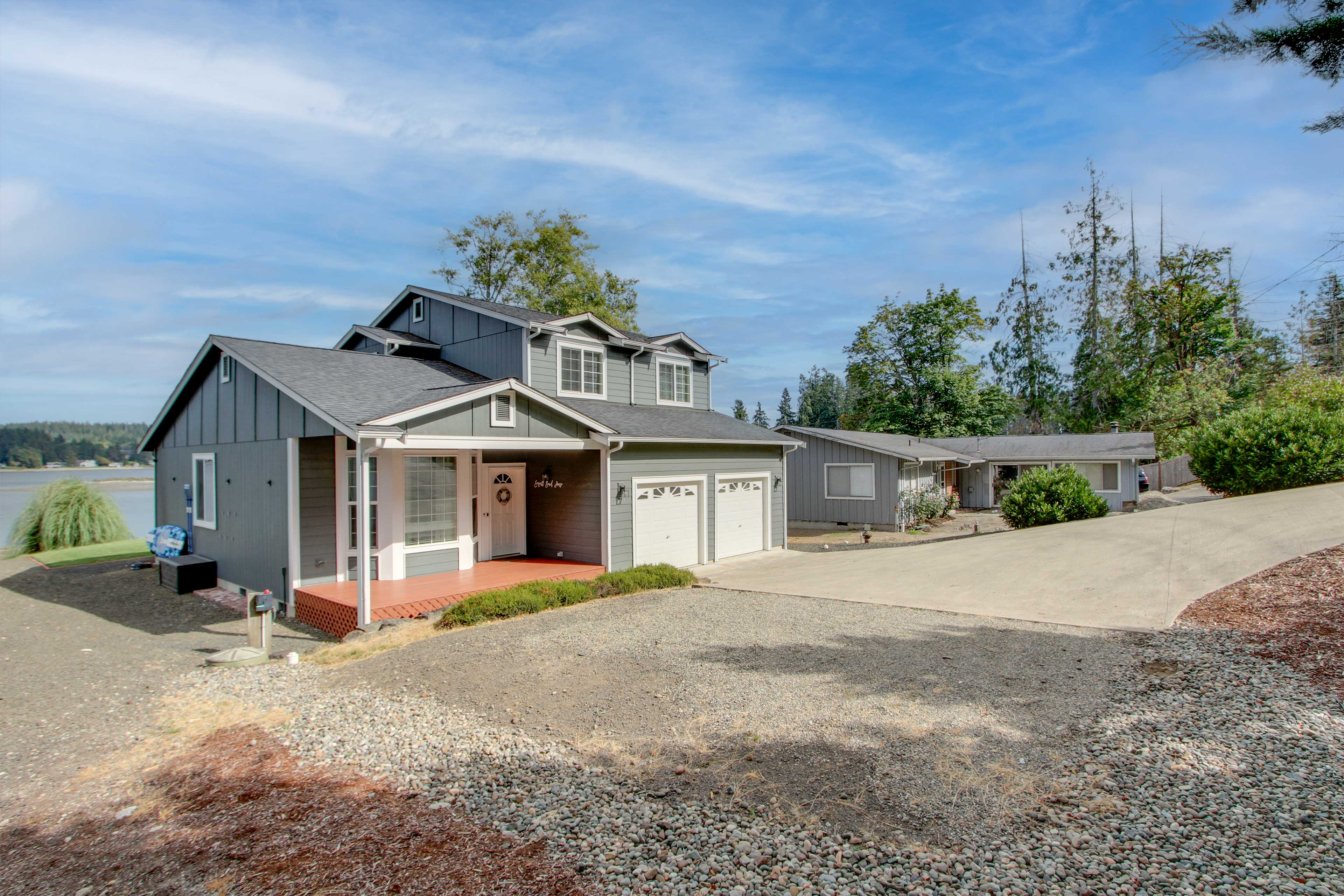 Property Image 2 - Waterfront Allyn Home with Fire Pit + 2 Kayaks!