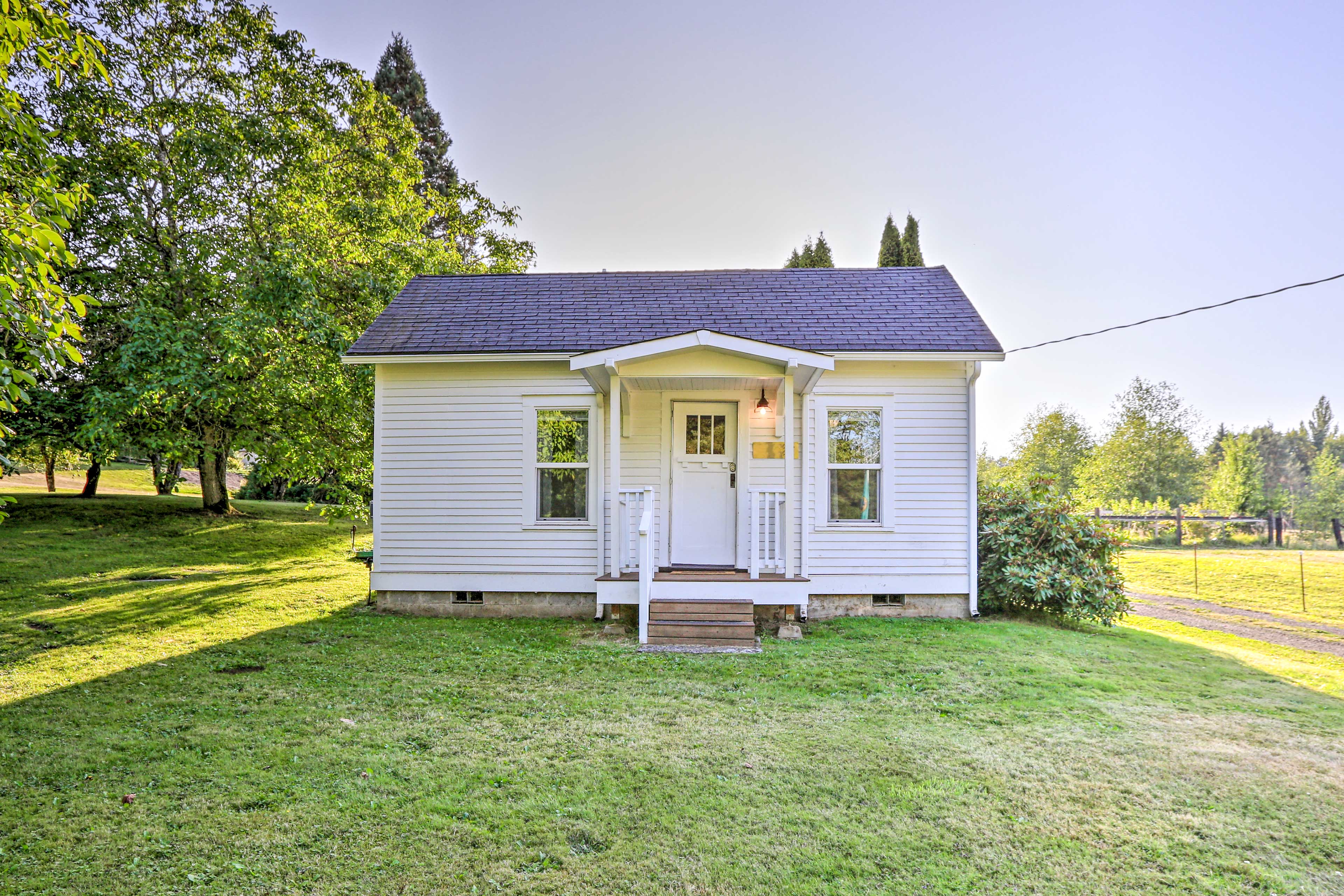 Property Image 1 - Ferndale Cottage on Private 20 Acre Farm!