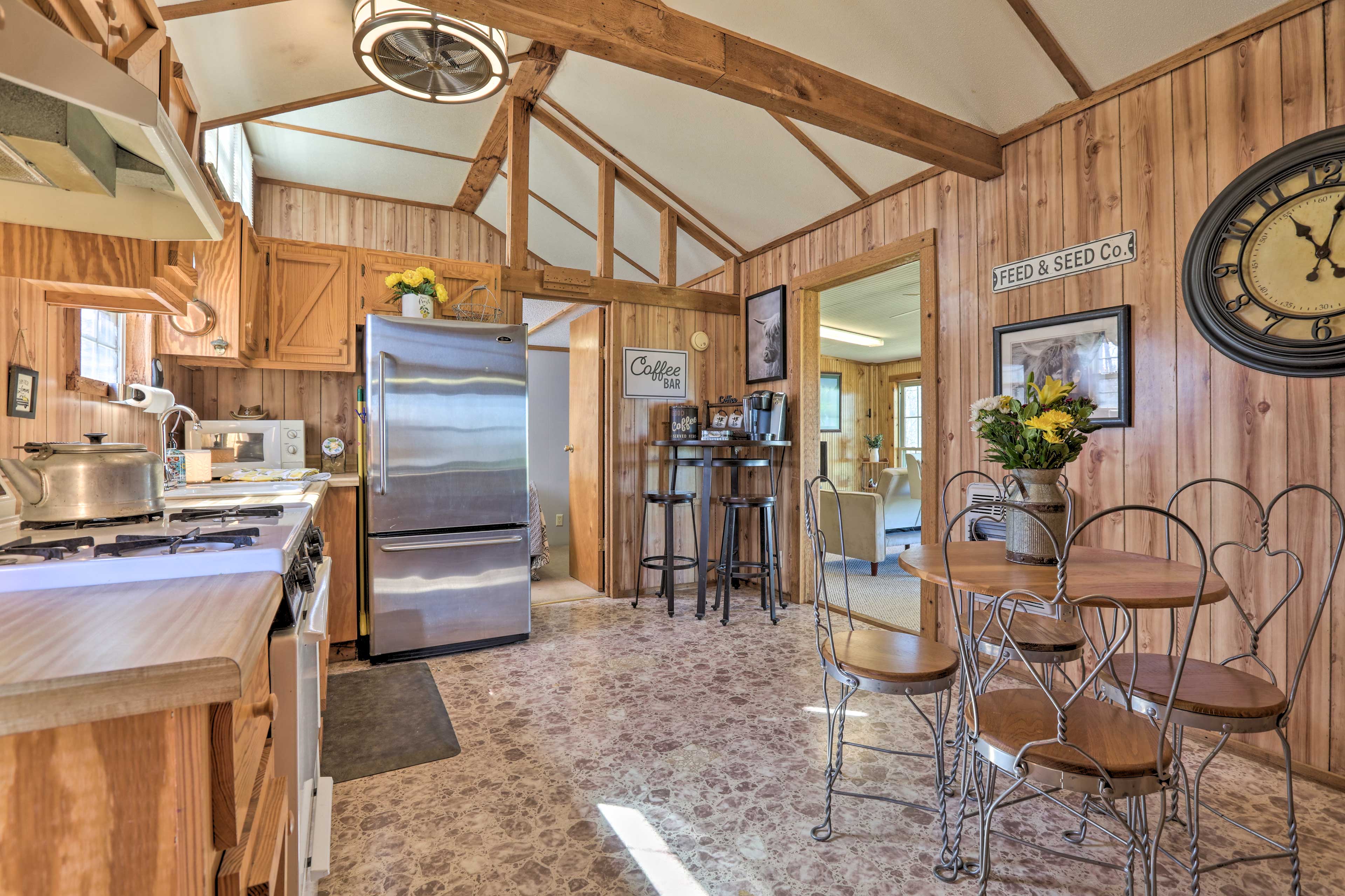 Property Image 1 - Highland Haven: Cabin on Working Cattle Farm!