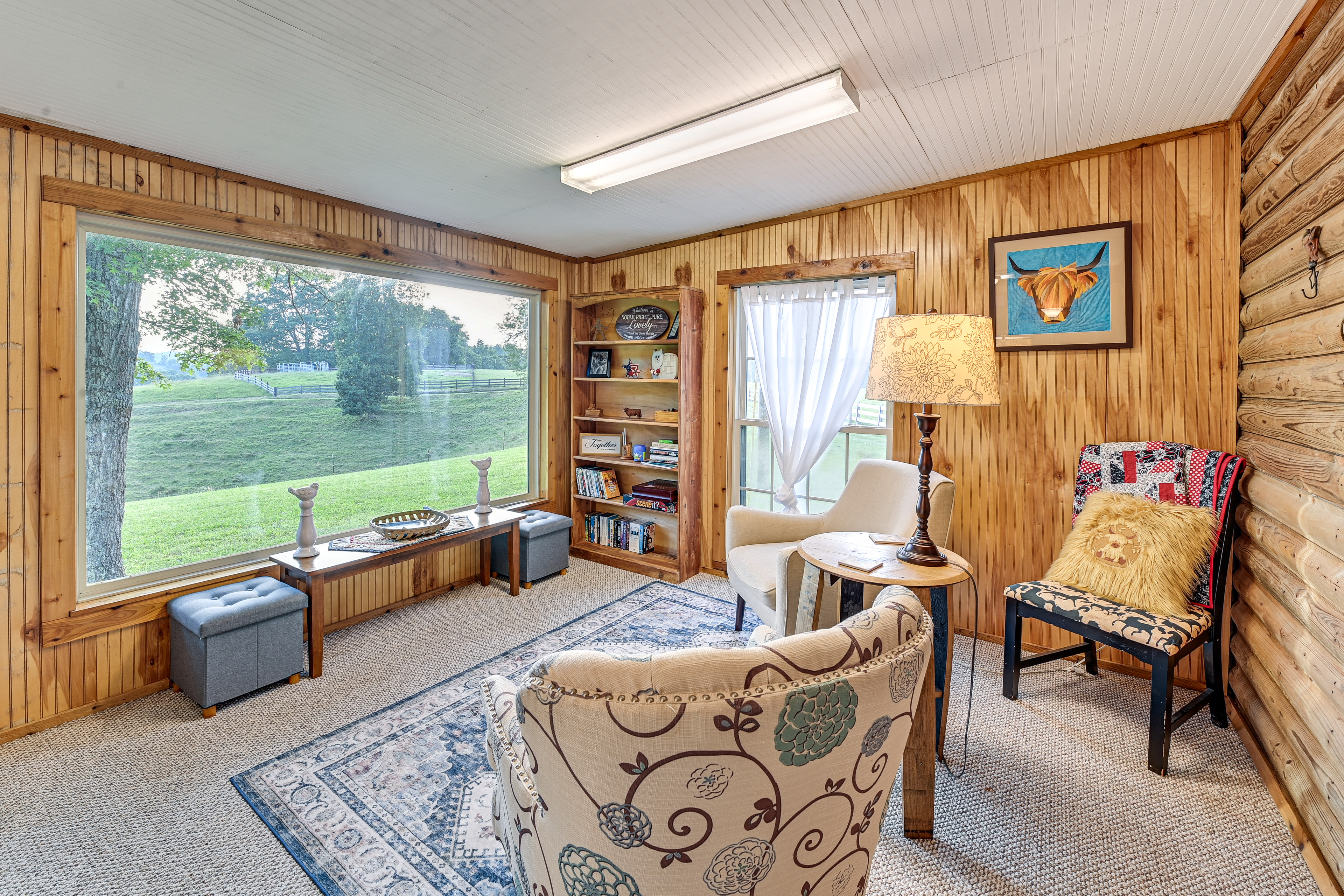 Cabin on Working Highland Cattle Farm in Kentucky