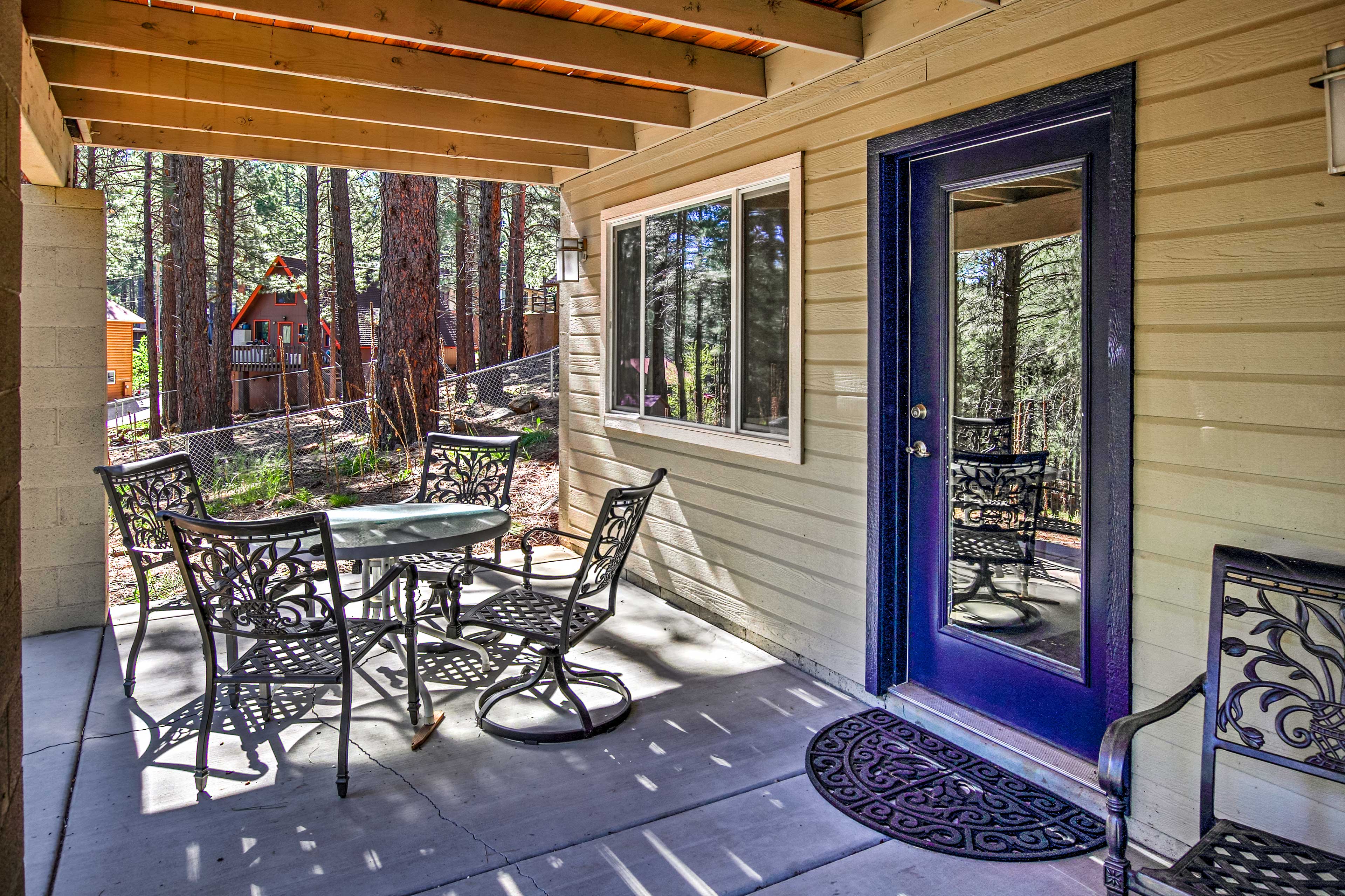 Property Image 2 - Flagstaff Family Retreat w/ Patio & Mountain Views