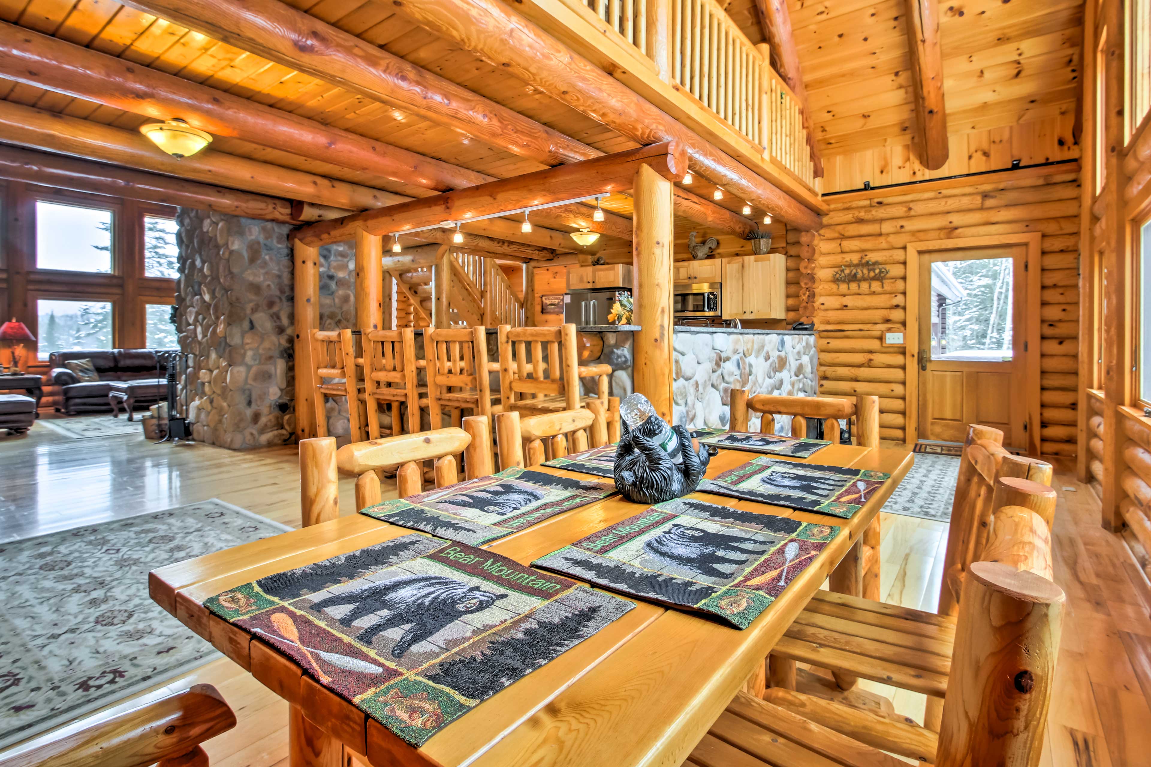 Property Image 2 - Spacious Twin Mountain Vacation Rental on 5 Acres!