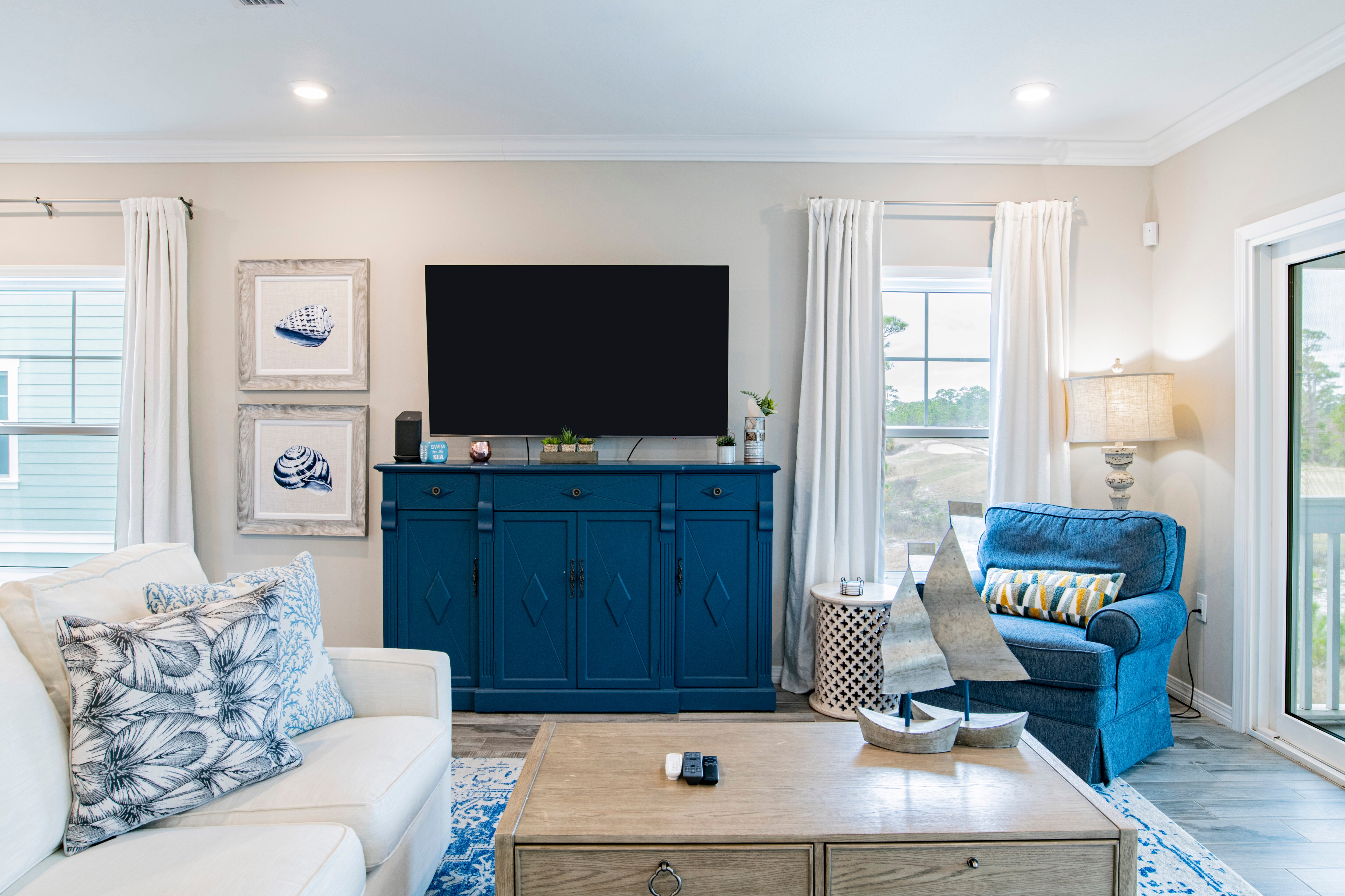 Lost Key 6642 Carlinga Drive