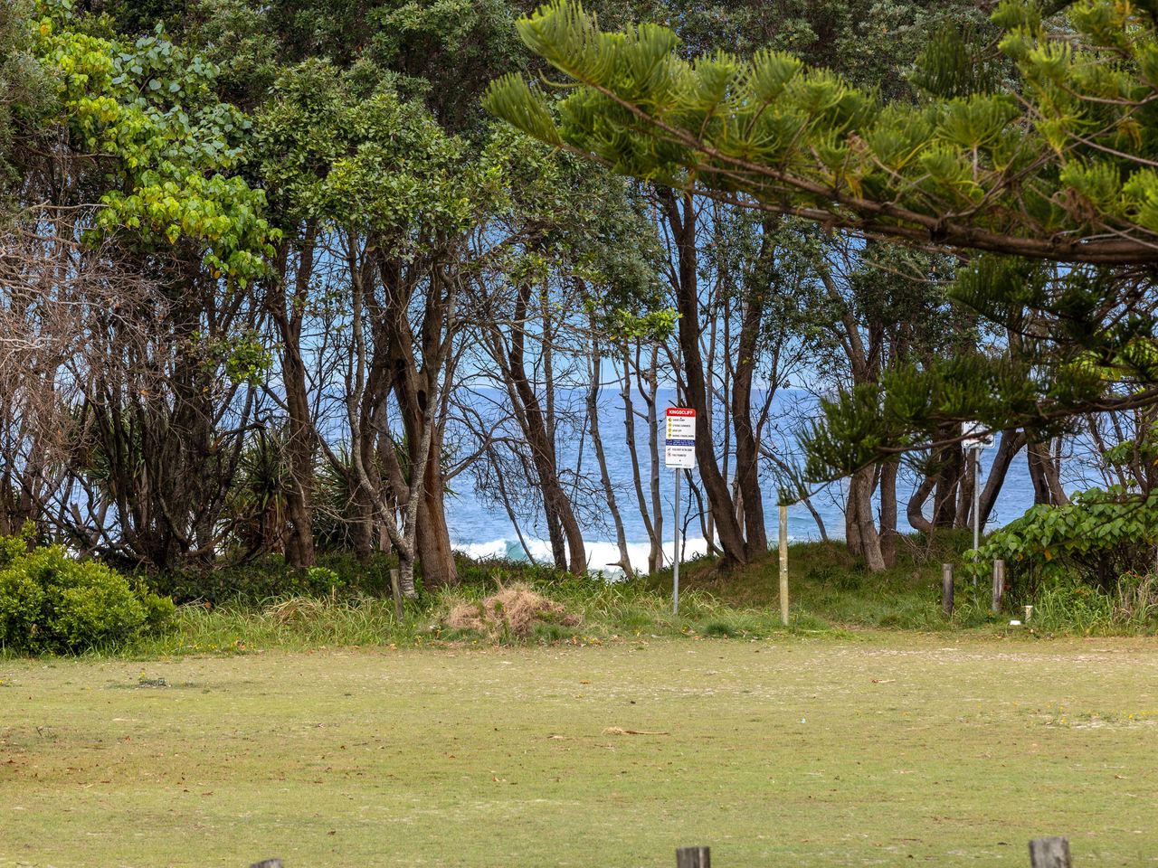 Property Image 2 - Salty Kisses on Marine Parade