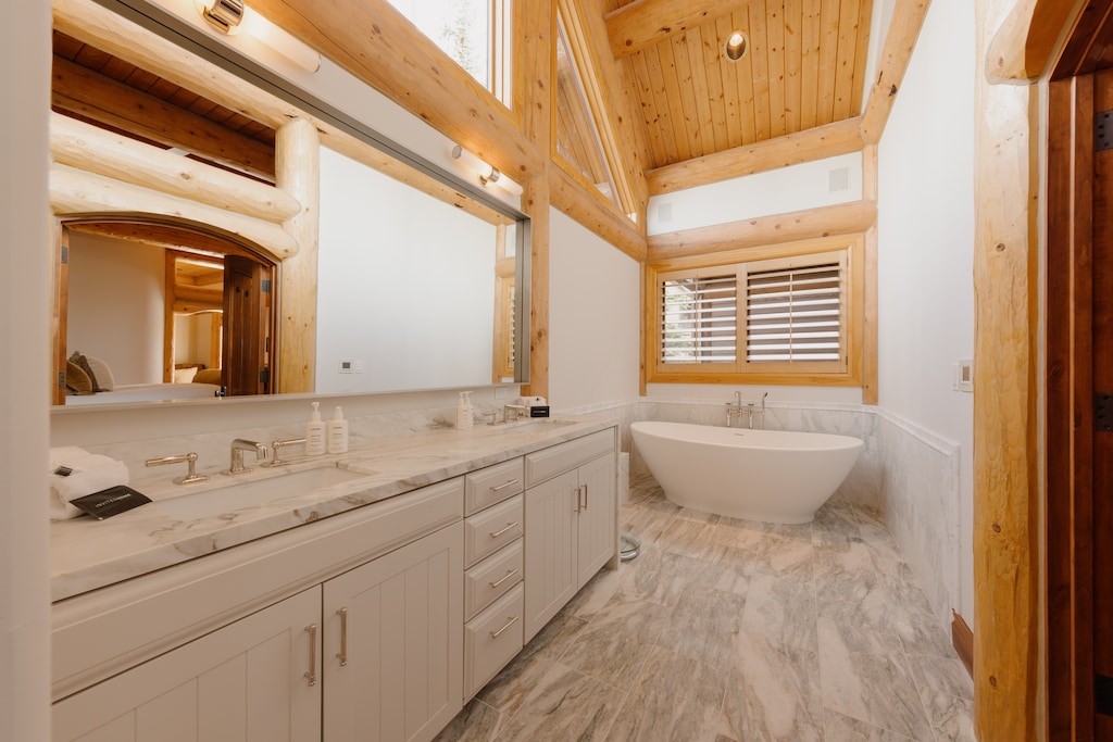 Bedroom One - Main - Winter