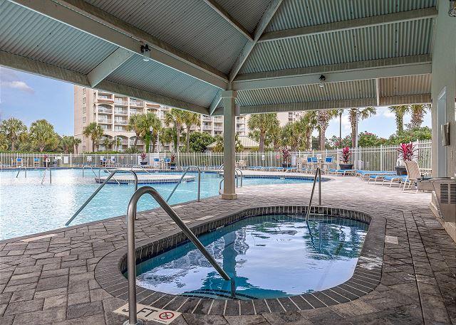 Hot Tub at North Tower 