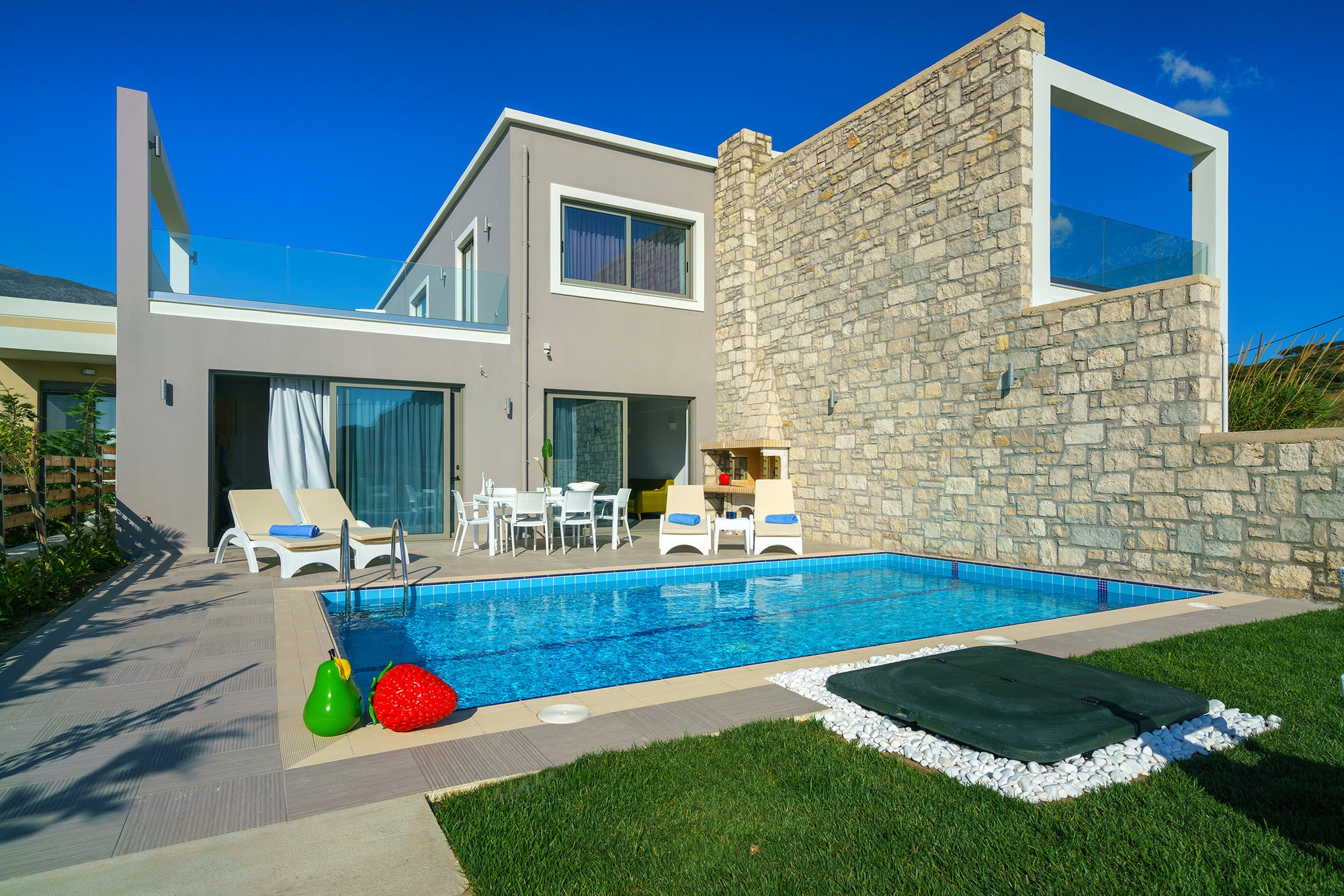 Property Image 2 - Beachfront villa Iakinthos in Plakias  Rethymno