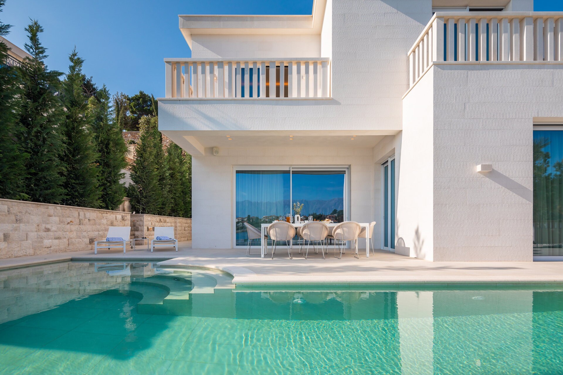 Property Image 2 - Beachfront Villa White Gem with Pool