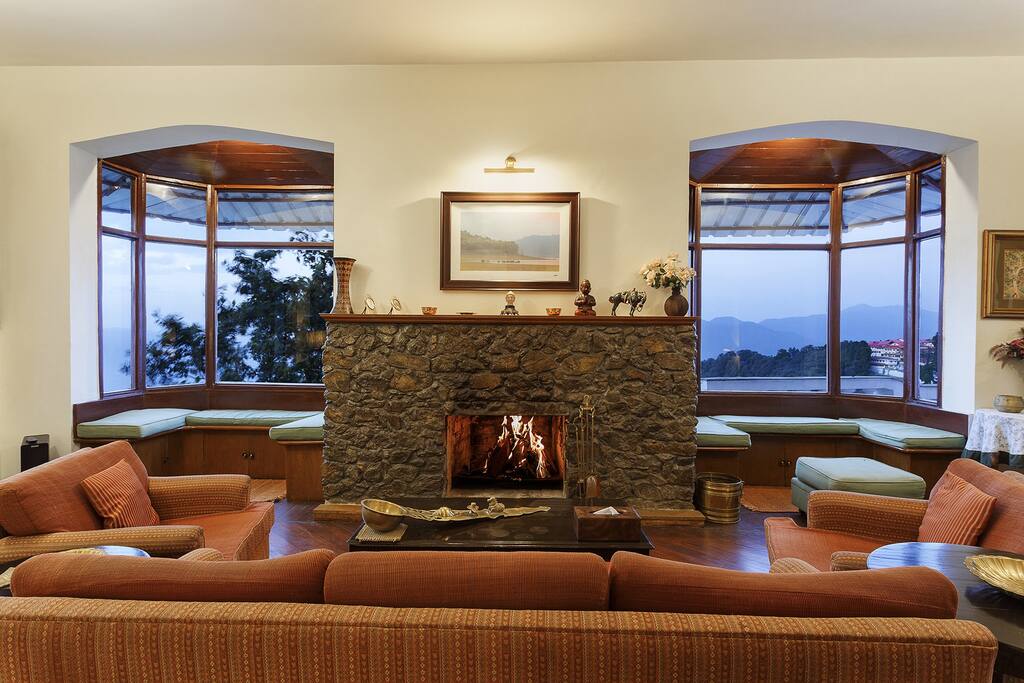 living room with bay windows 