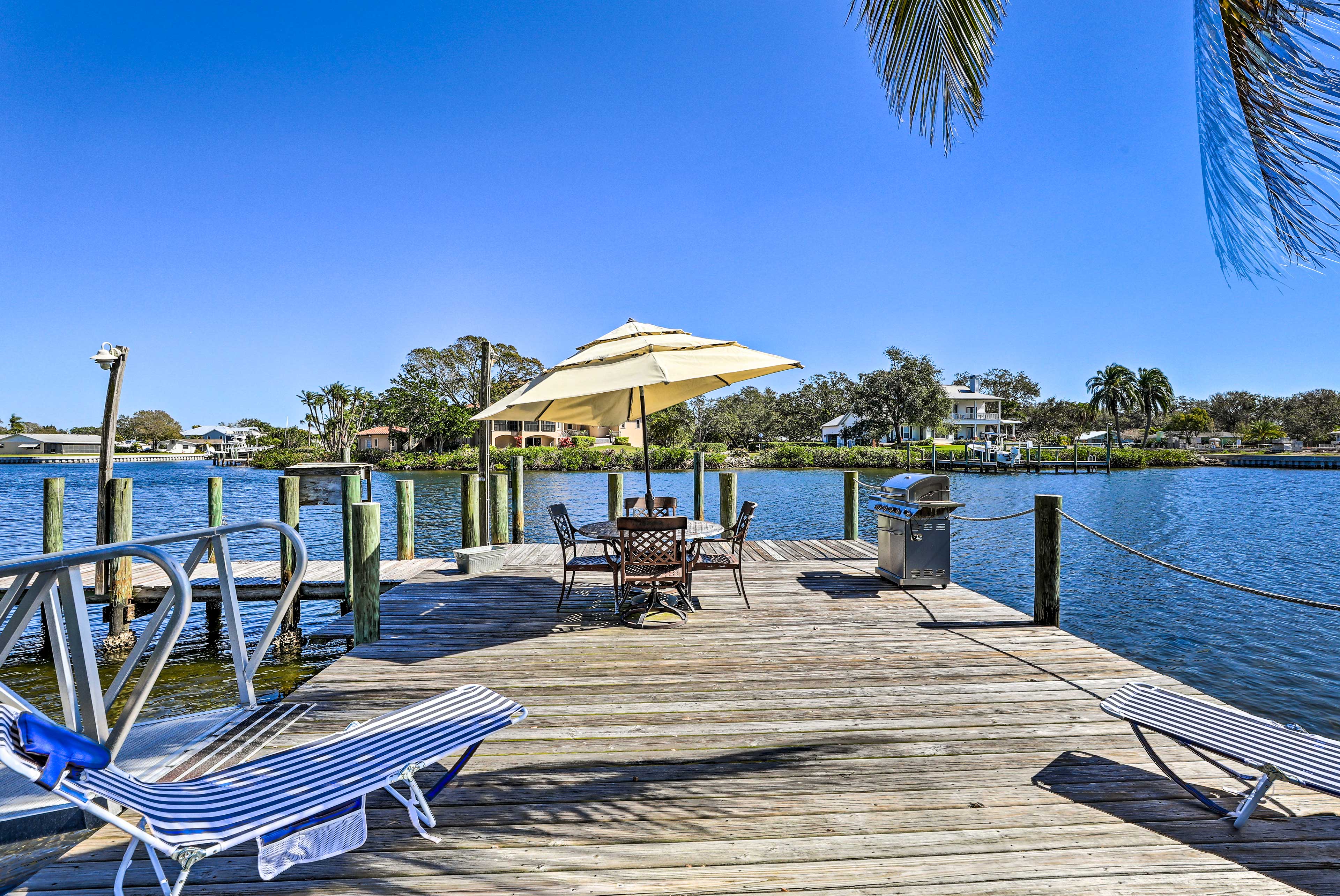 Waterfront Palmetto Home w/ Pool, Dock & Kayaks!