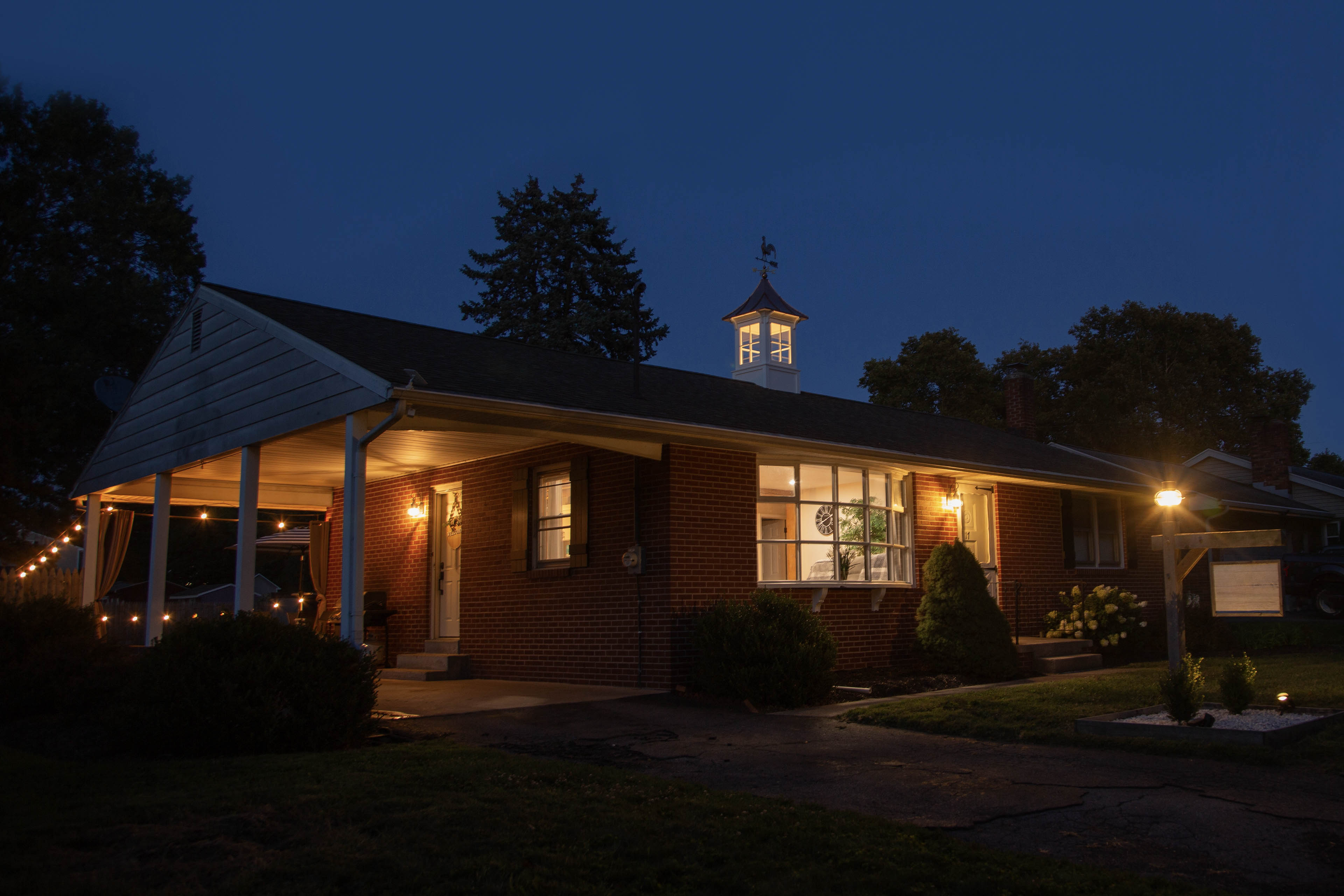 Marietta Home w/ Private Hot Tub, Pool Table!
