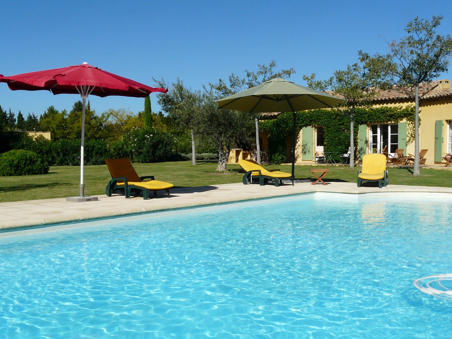 Property Image 2 - nice family vacation house with heated swimming pool, in mouries, alpilles areas 10 persons