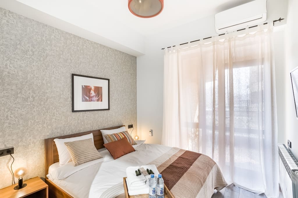 Bedroom #1 - comfy and relaxing