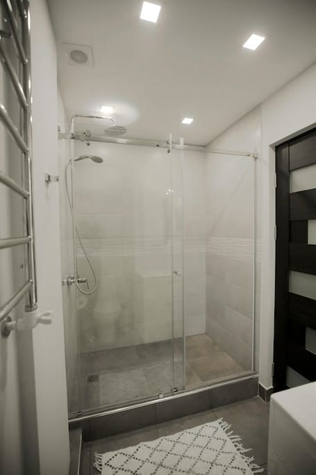 The main bathroom - has new tiled shower to enjoy after a day of adventures.