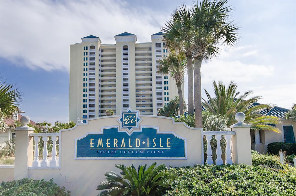Emerald Isle offers secure gated access