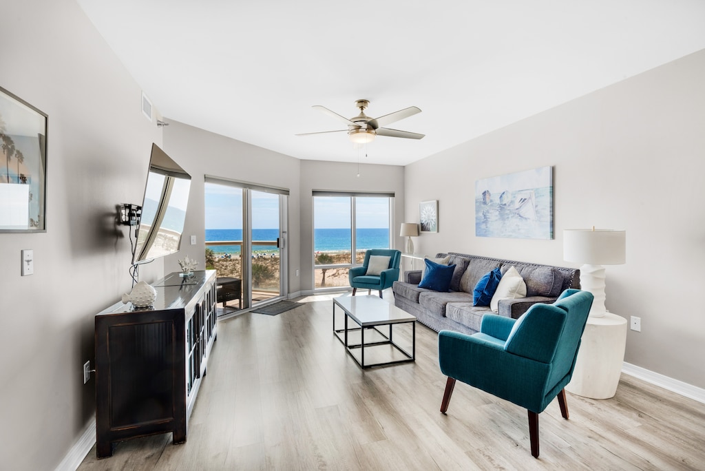 Emerald Isle unit 206