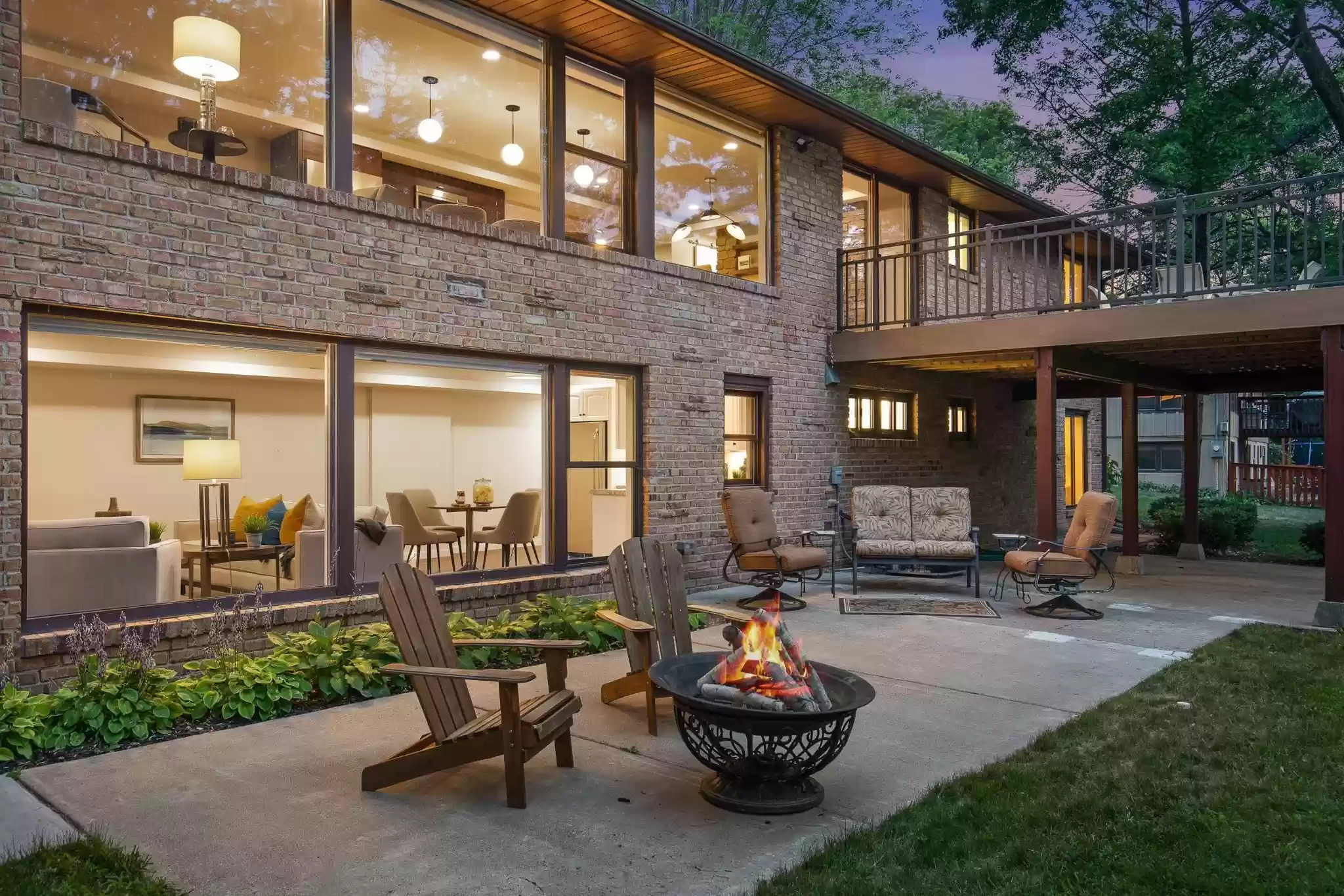 Patio and fire table just outside!