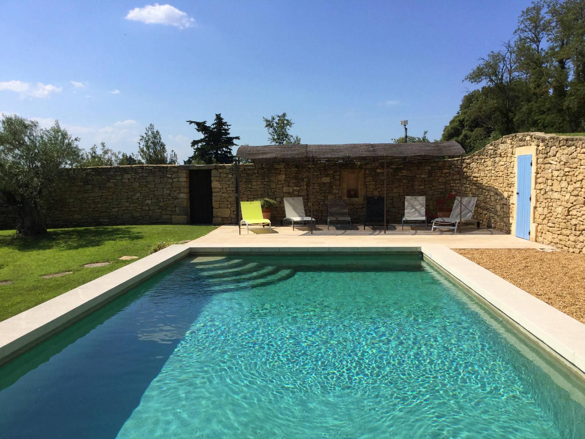 Property Image 2 - typical provencal bastide, built of local stones, in the luberon in cheval-blanc with secured pool and wif