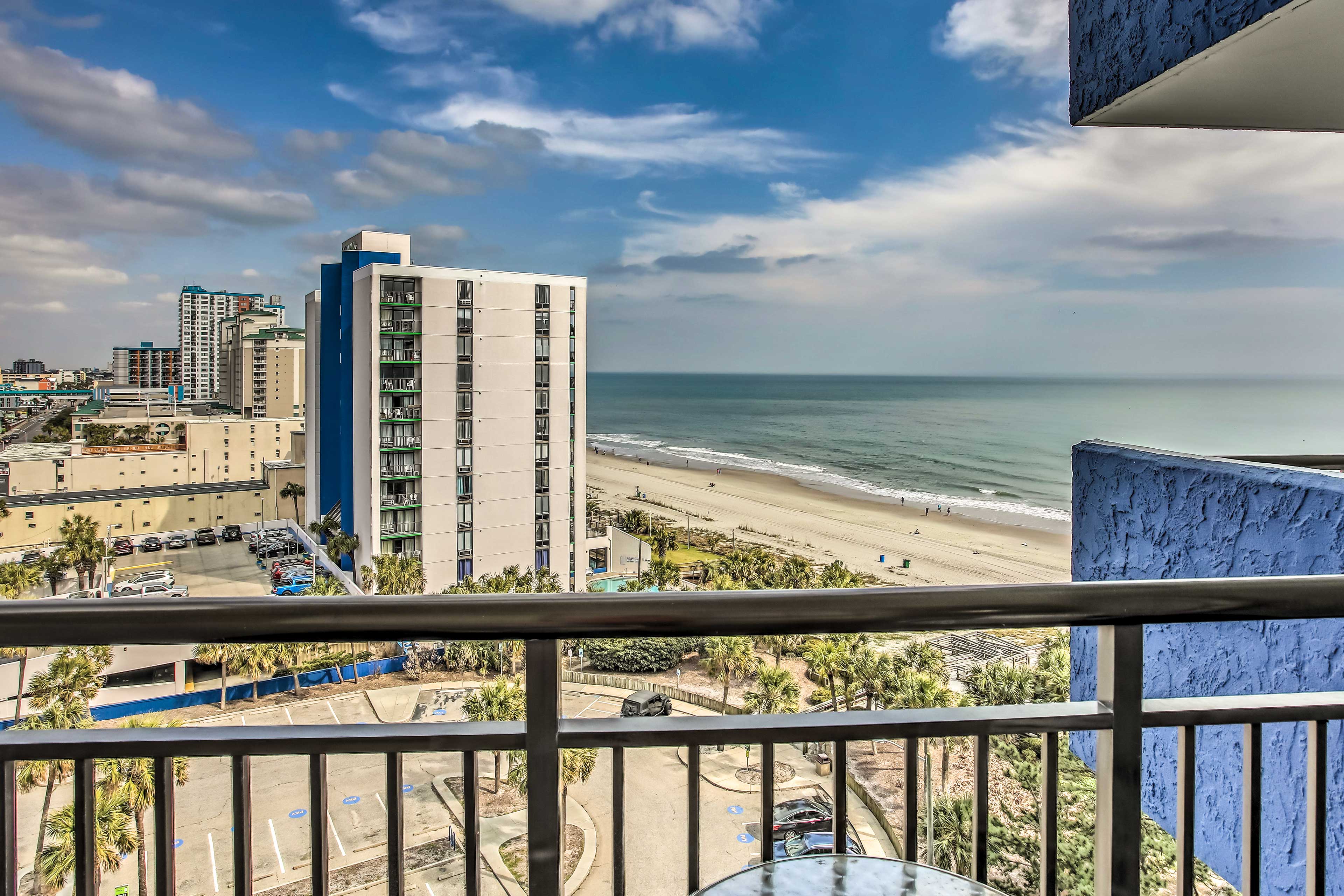 Property Image 2 - Oceanfront Myrtle Beach Condo w/ Pool Access