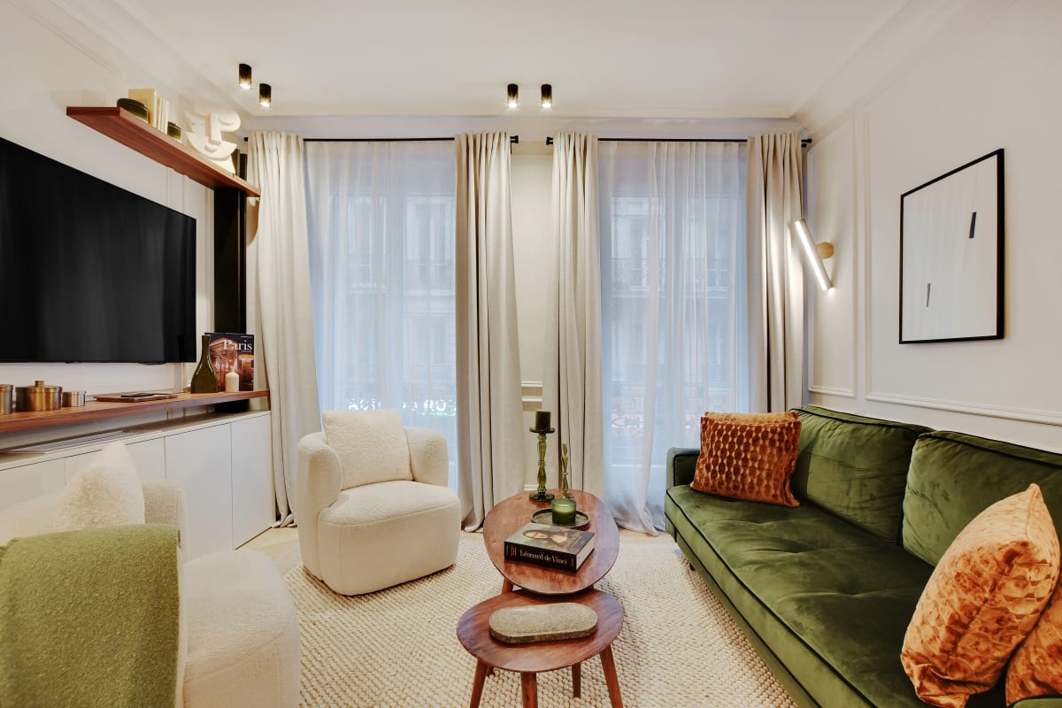 Property Image 2 - A Refined 3BR/3BA with Services in Champs Elysées