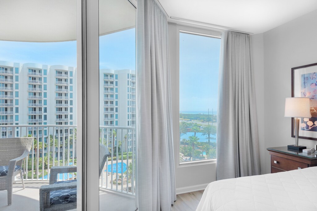 Master suite with balcony access