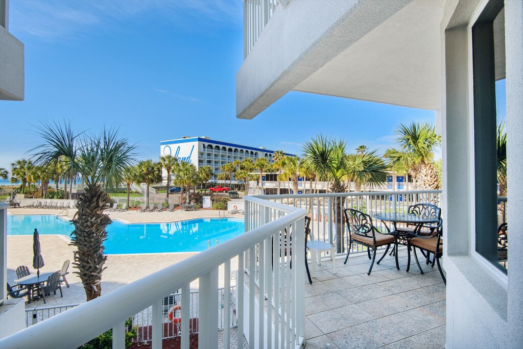 Large balcony! Destin West Gulfside #212