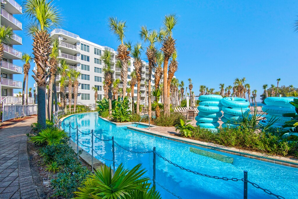 5000 sf pool deck with lazy river, hot tubs, pools